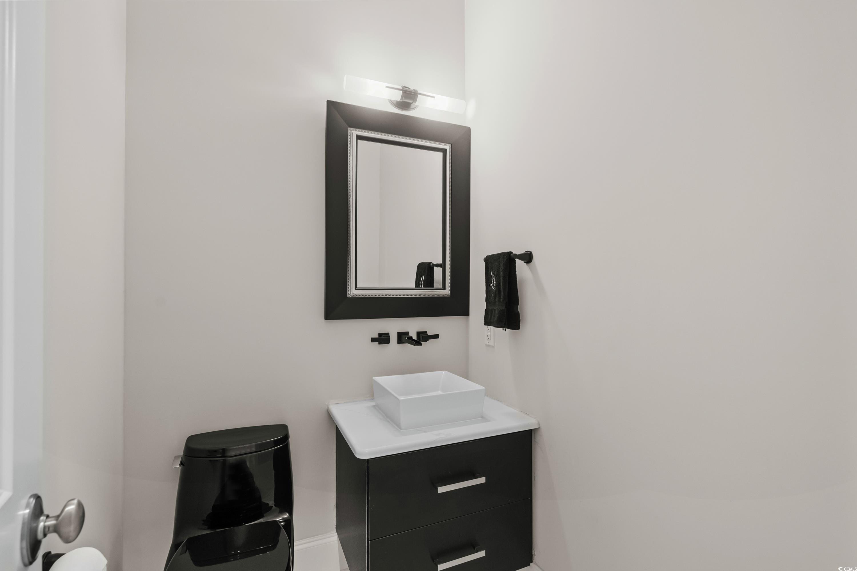 6105 Bolsena Place Property Photo 18