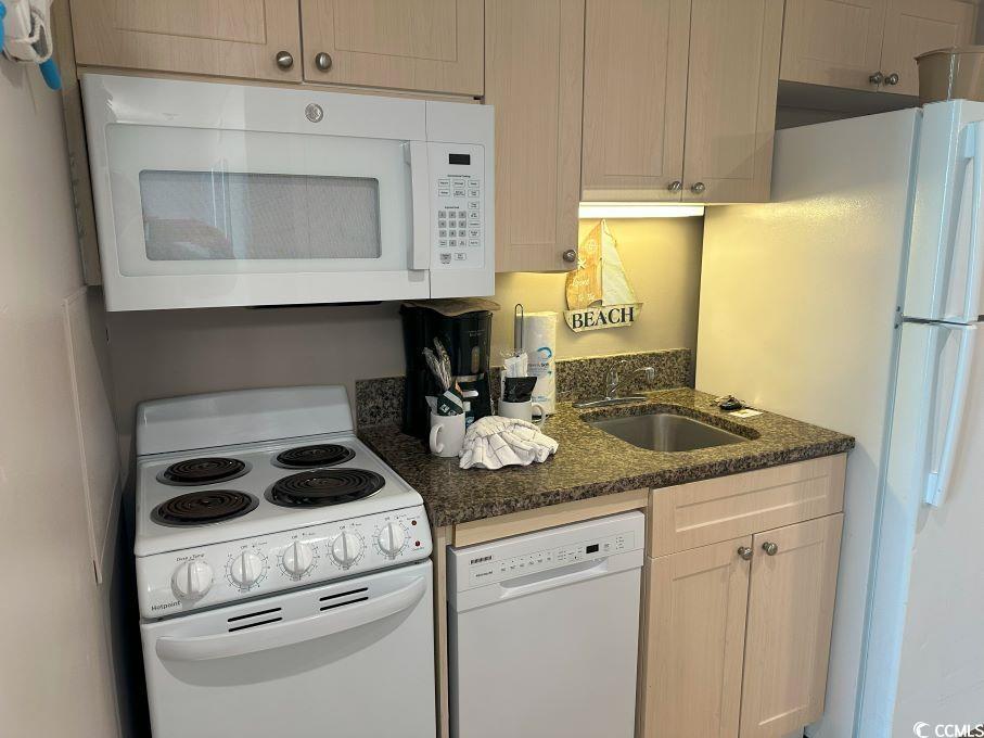 2301 S Ocean Blvd. Property Photo 12
