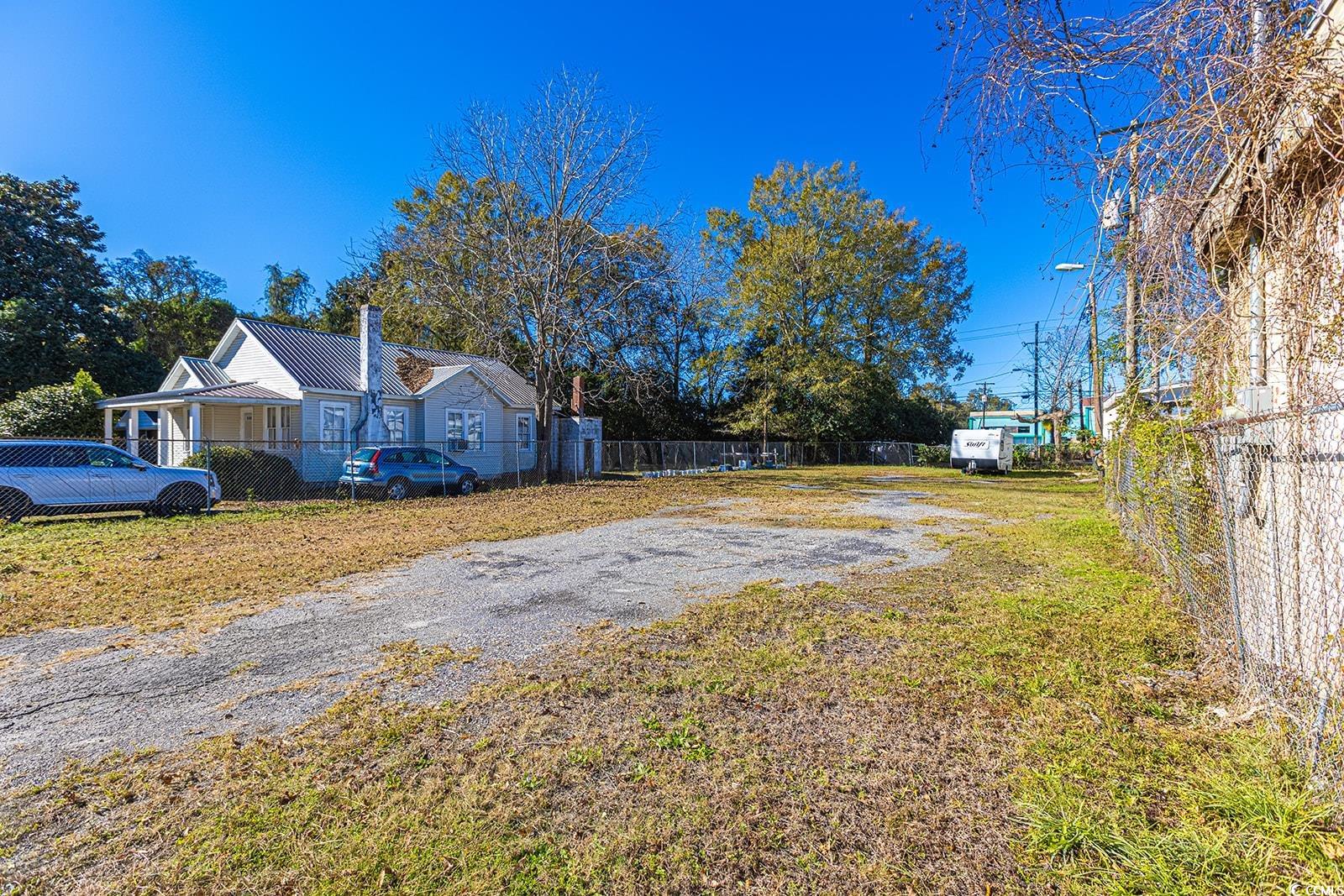 24 E Main St. Property Photo 12