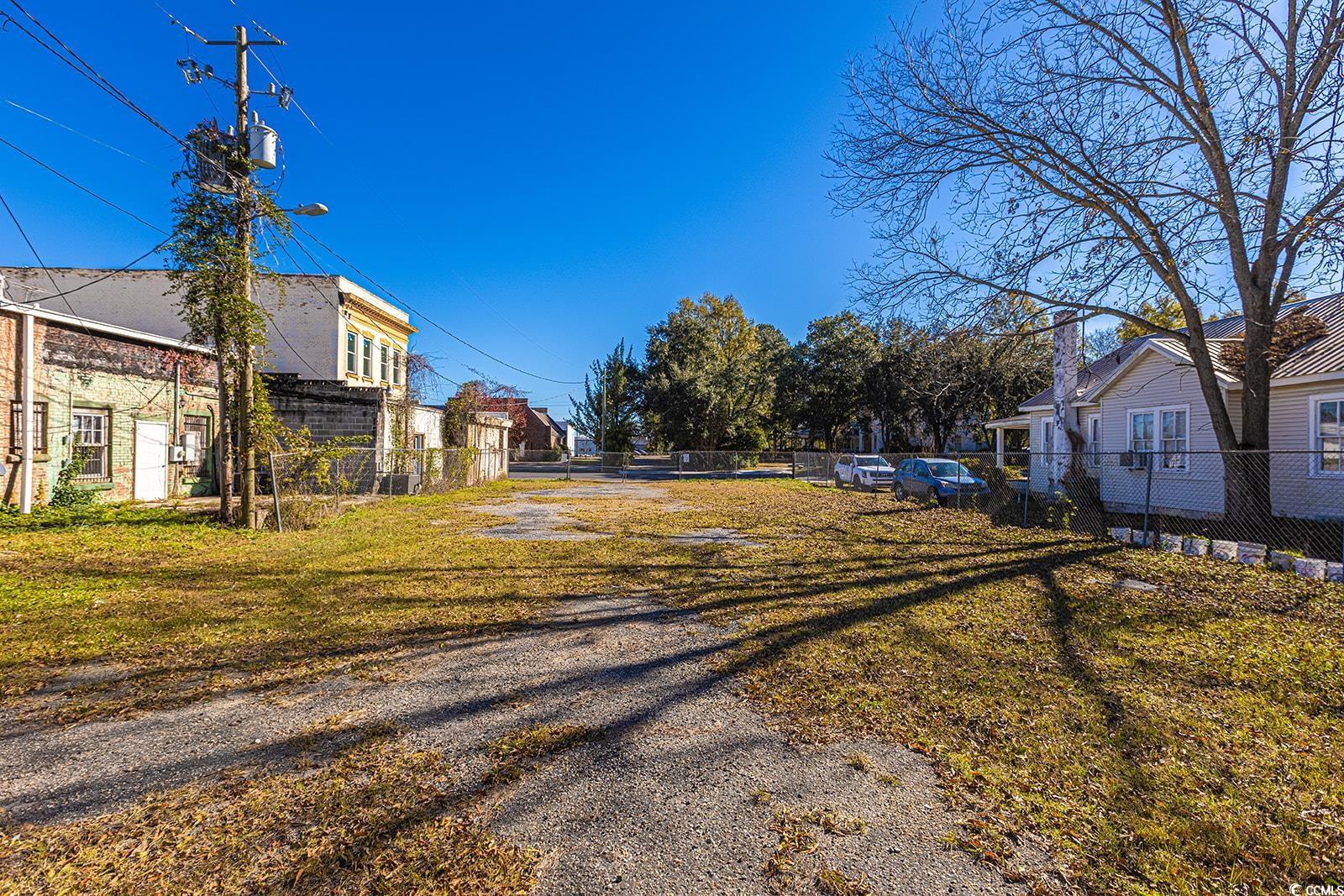 24 E Main St. Property Photo 14