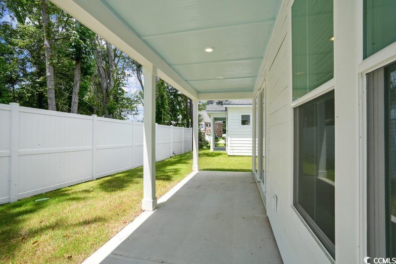 2404 Hillbourne Loop Property Photo 8