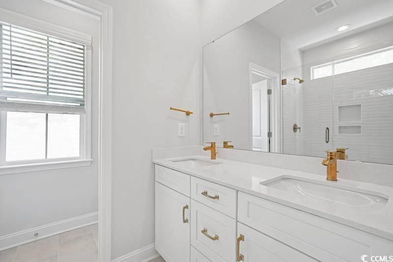 2404 Hillbourne Loop Property Photo 11