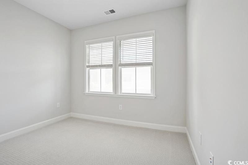 2404 Hillbourne Loop Property Photo 14