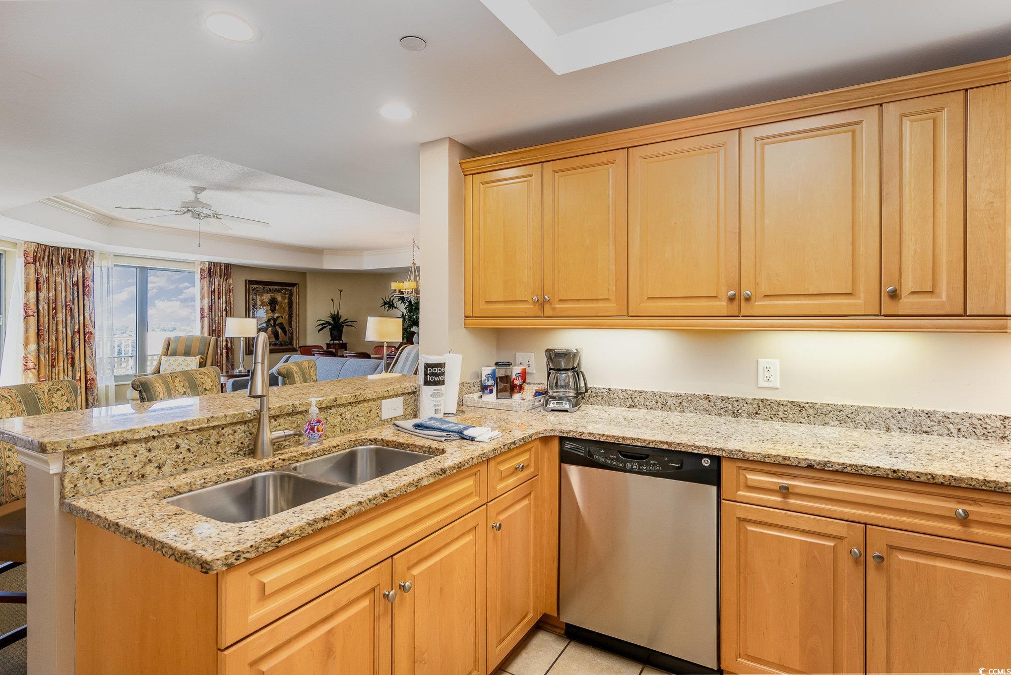 9994 Beach Club Dr. Property Photo 12