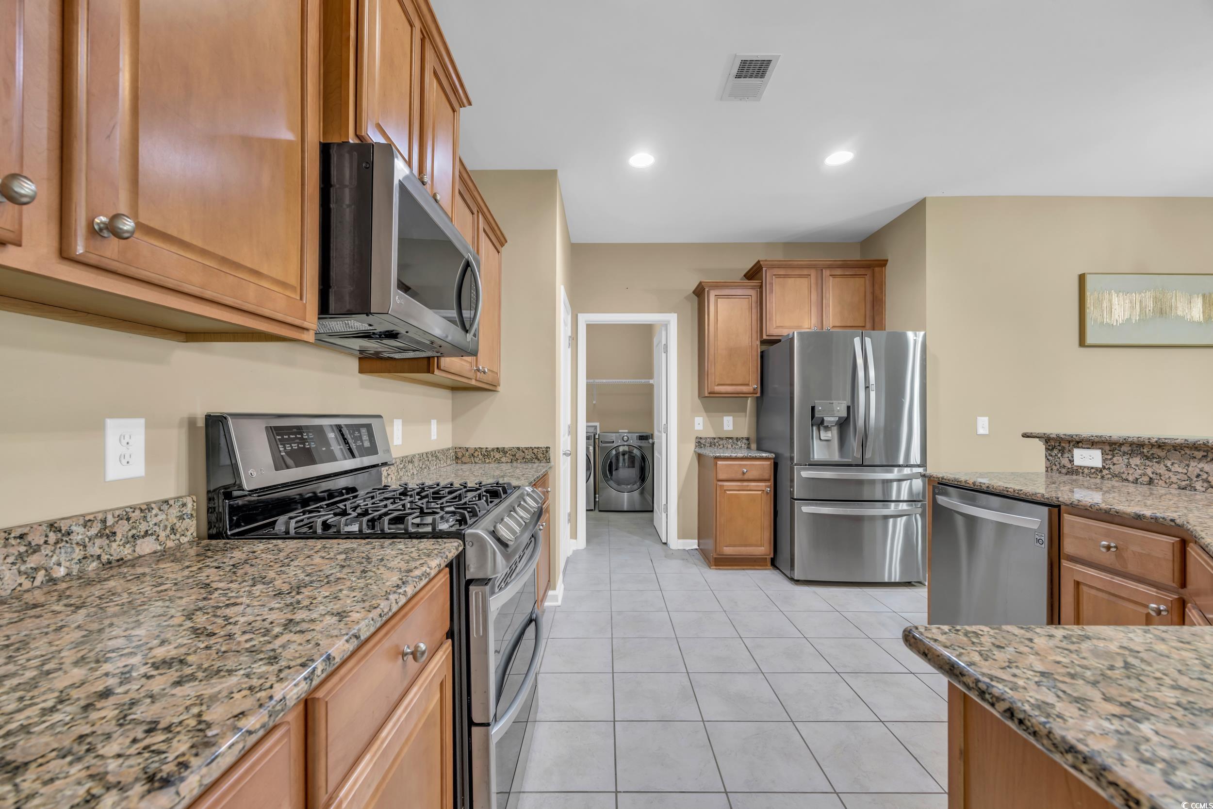 1139 Parish Way Property Photo 8