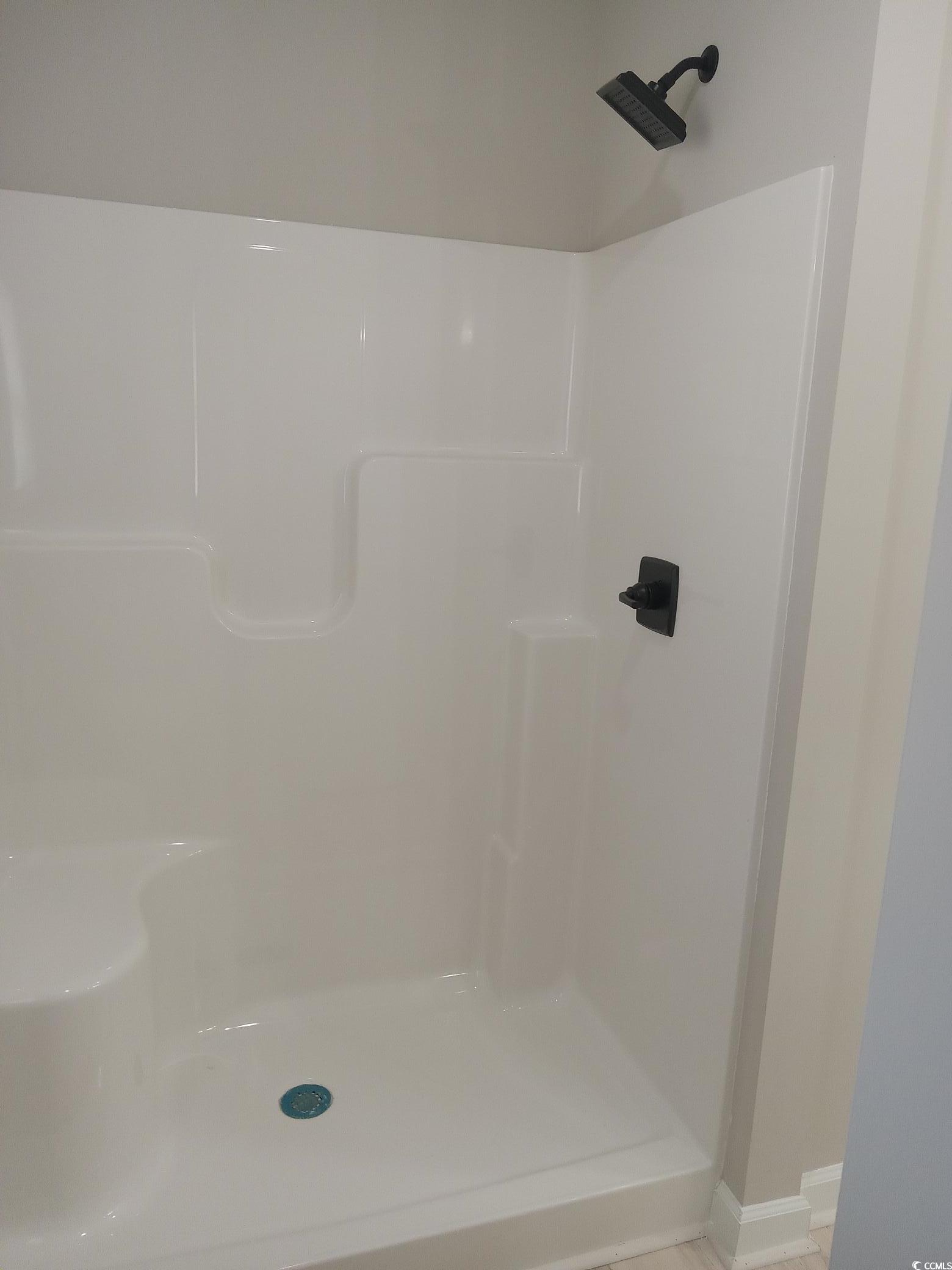 941 Hickman Rd. Property Photo 19
