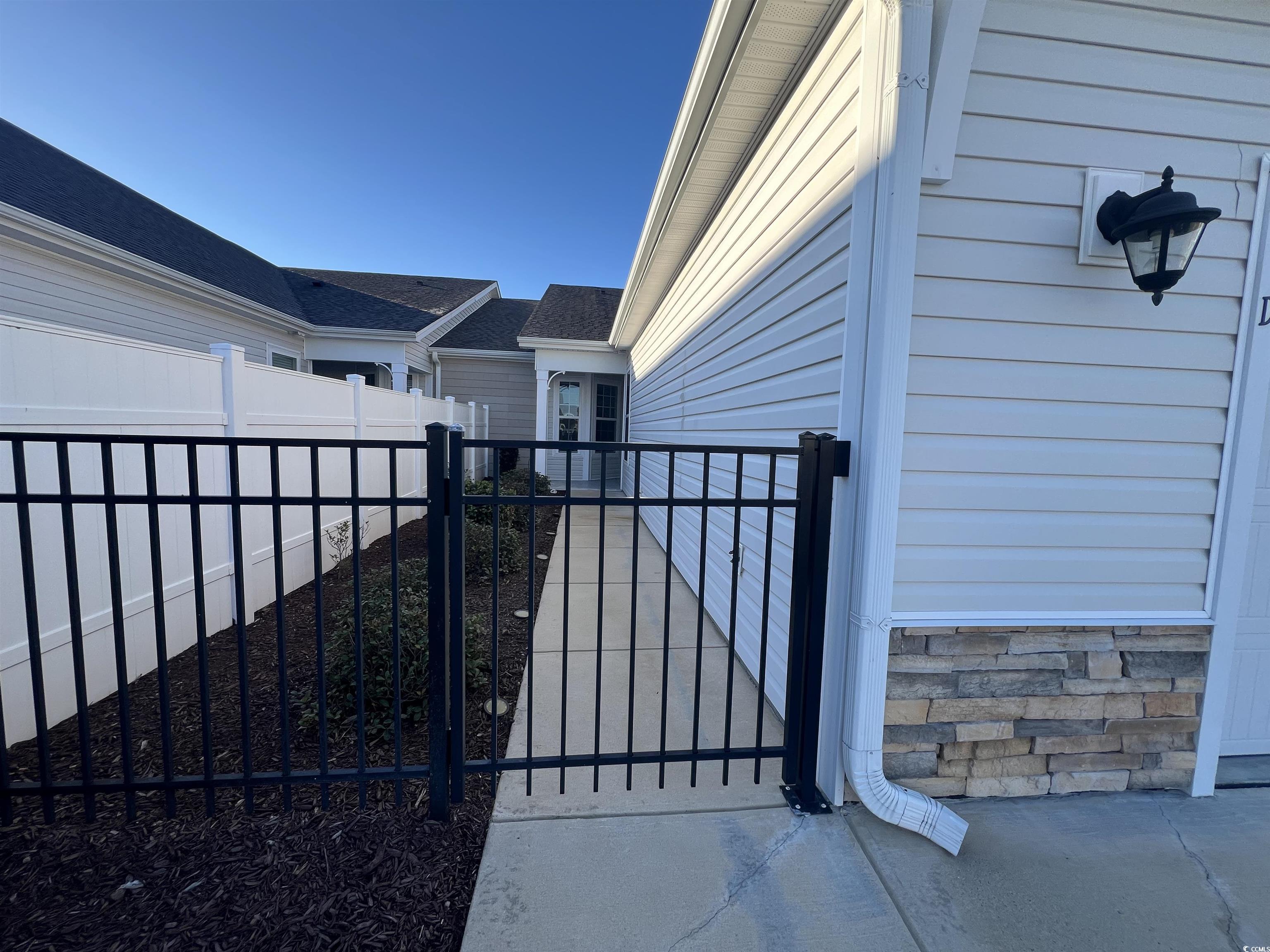 736 Salerno Circle Property Photo 2