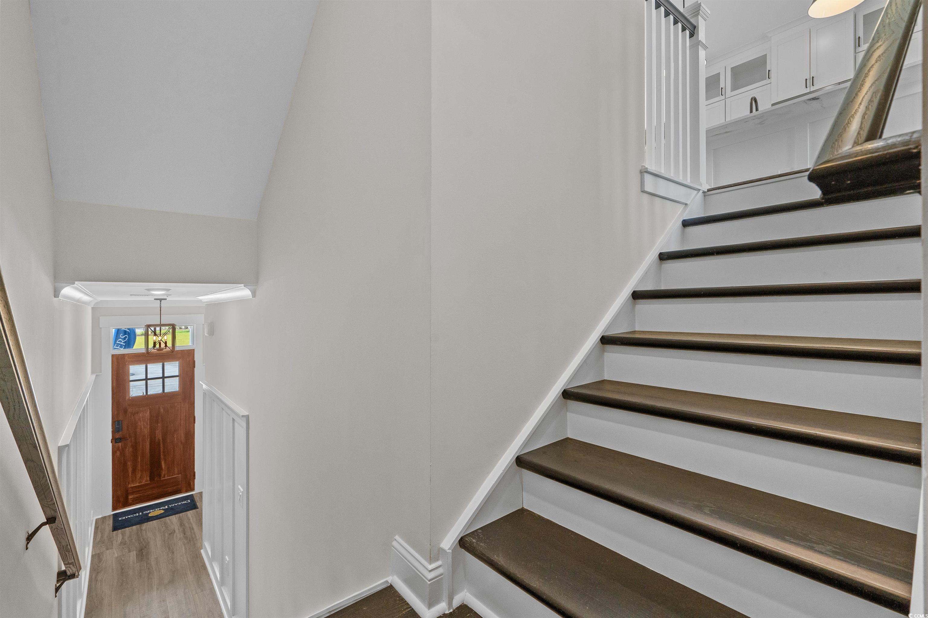 8411 Flamingo Ct. Property Photo 4