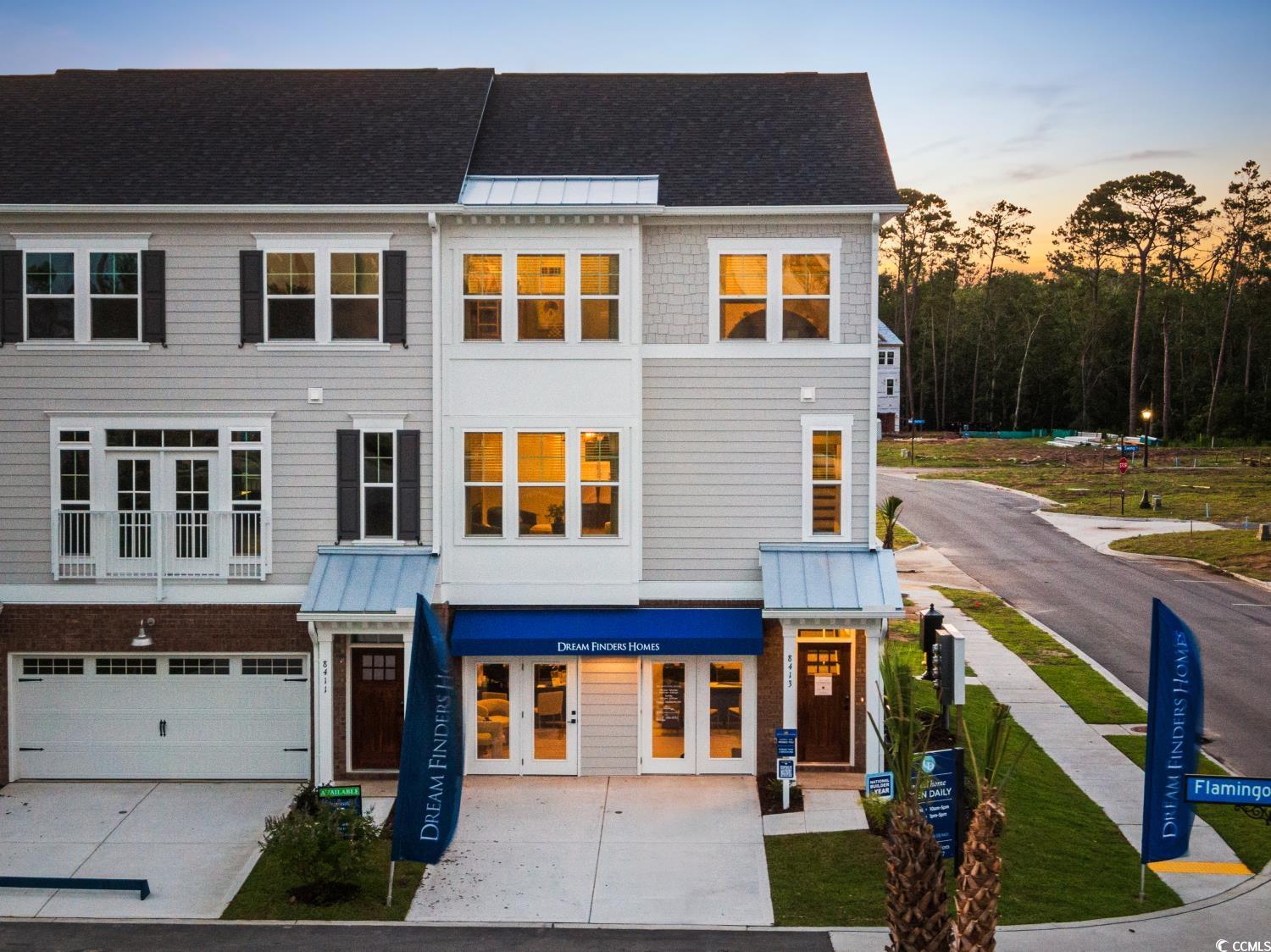 8465 Waltzing Waves Ct. Property Photo 3