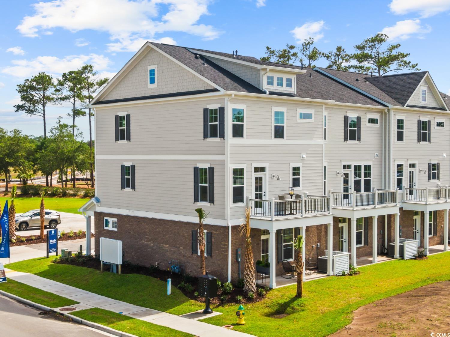 8465 Waltzing Waves Ct. Property Photo 6