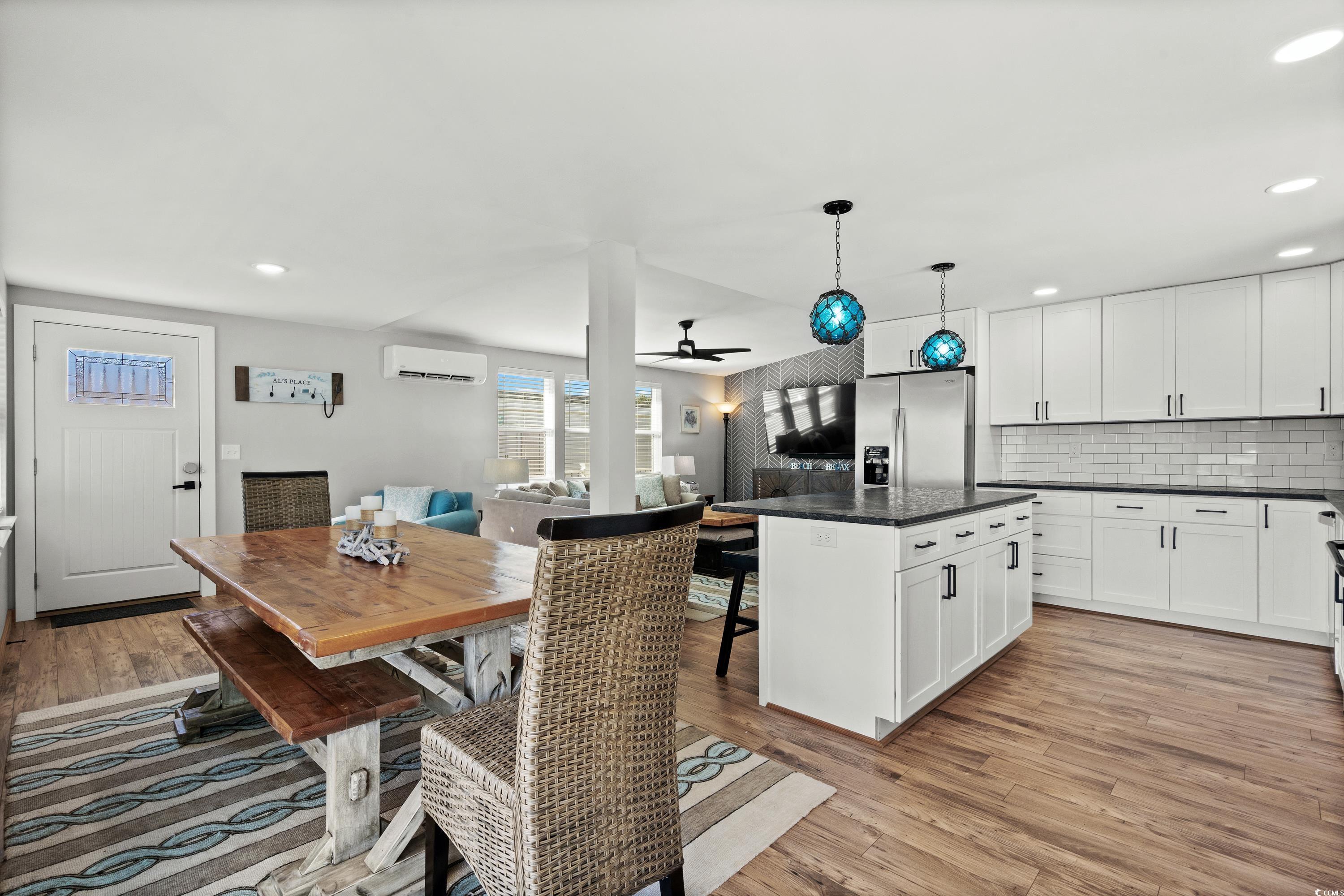 2118 Lark Dr. Property Photo 11