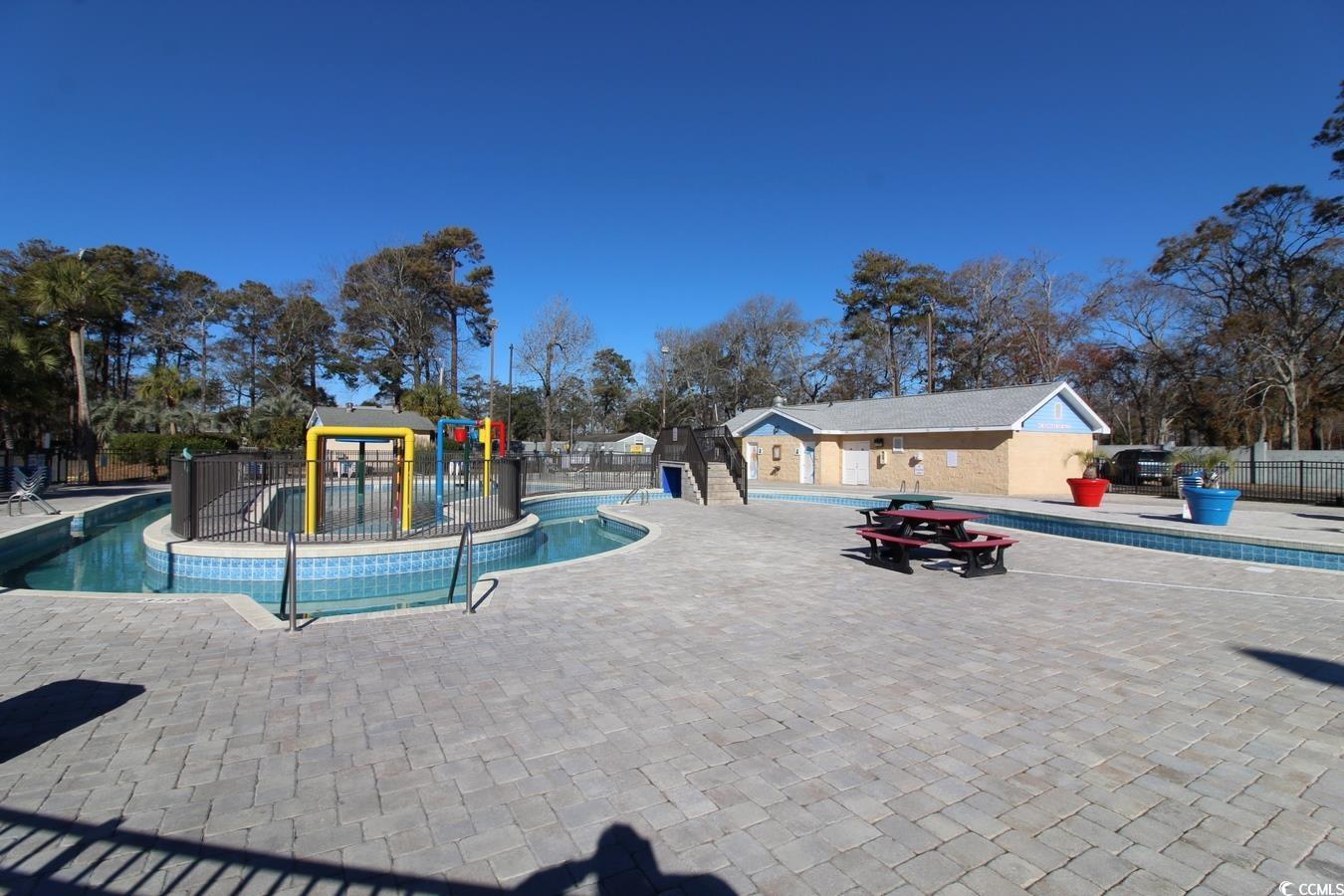 5905 S Kings Highway Property Photo 30