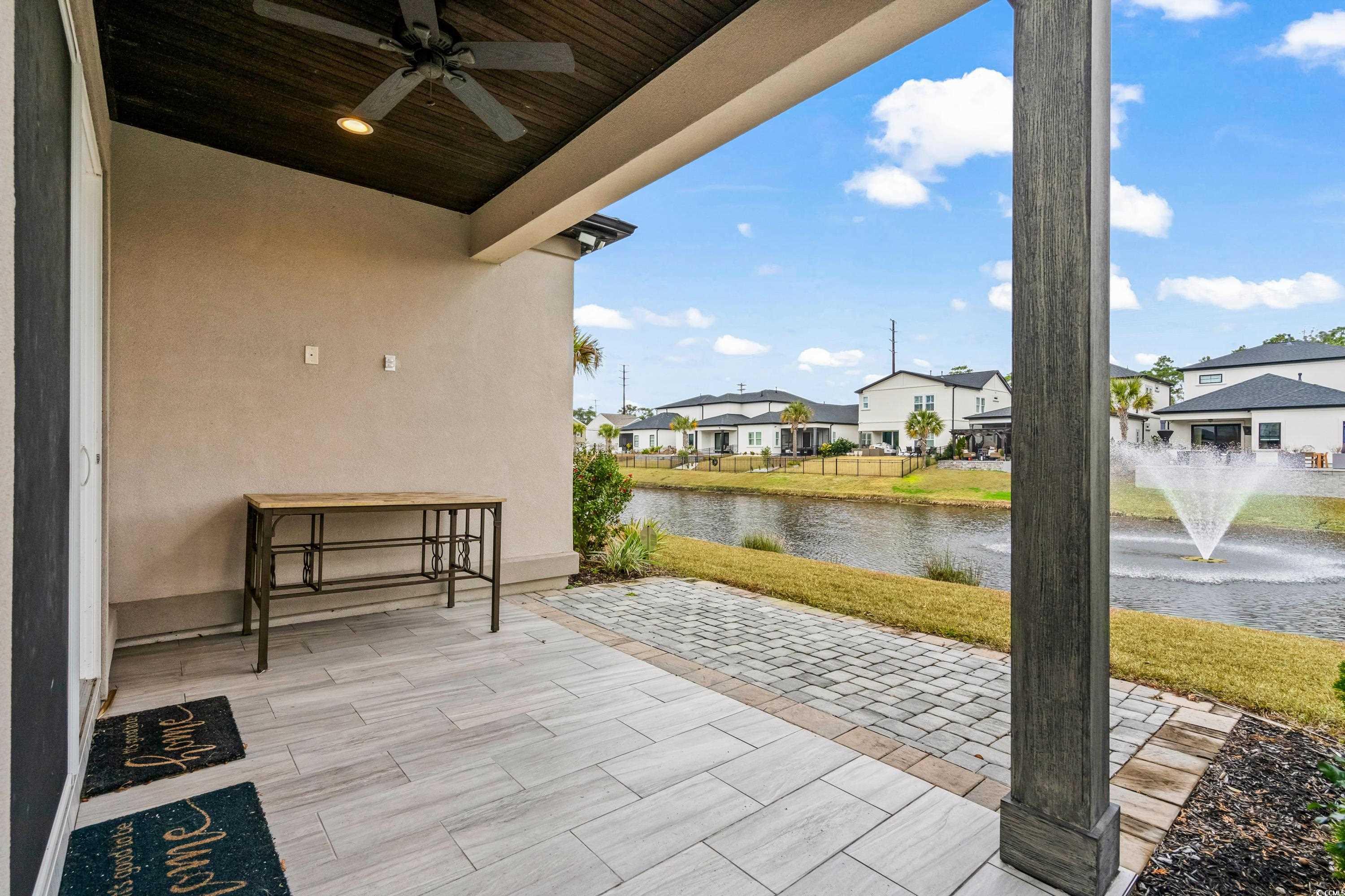 6723 Ocean Breeze Loop Property Photo 20