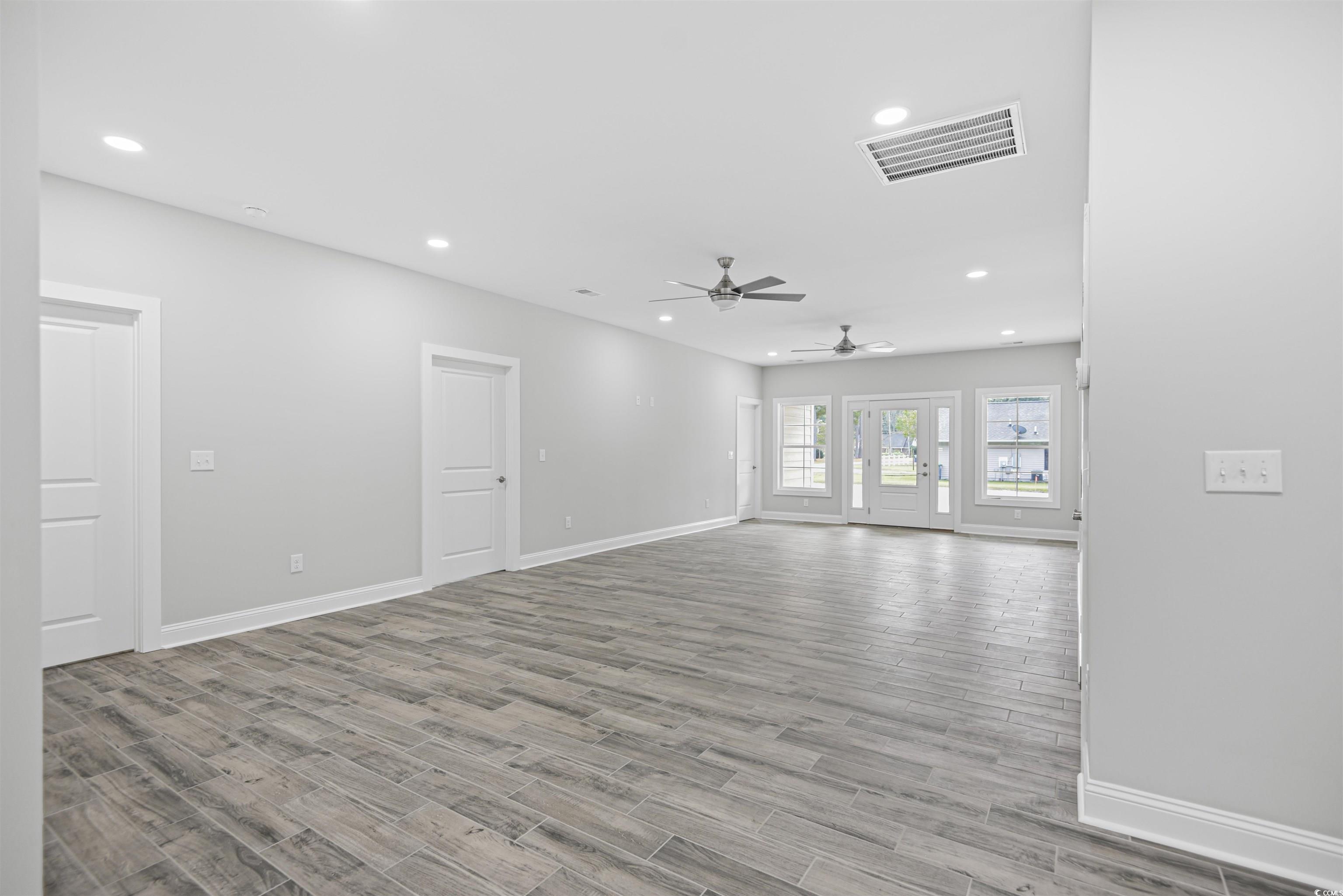 5575 Dinkler Ave. Property Photo 9