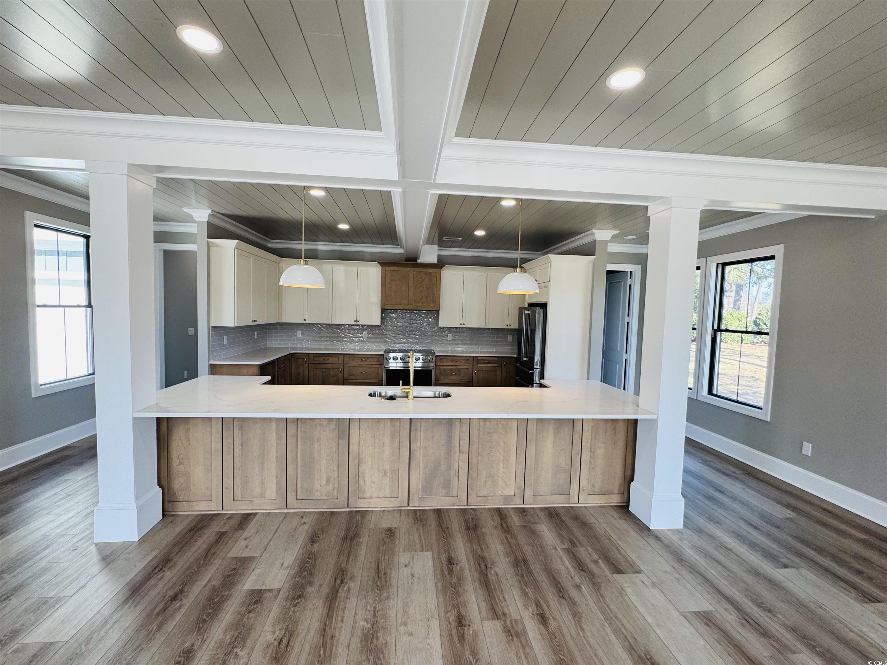 825 Commanders Island Dr. Property Photo 10