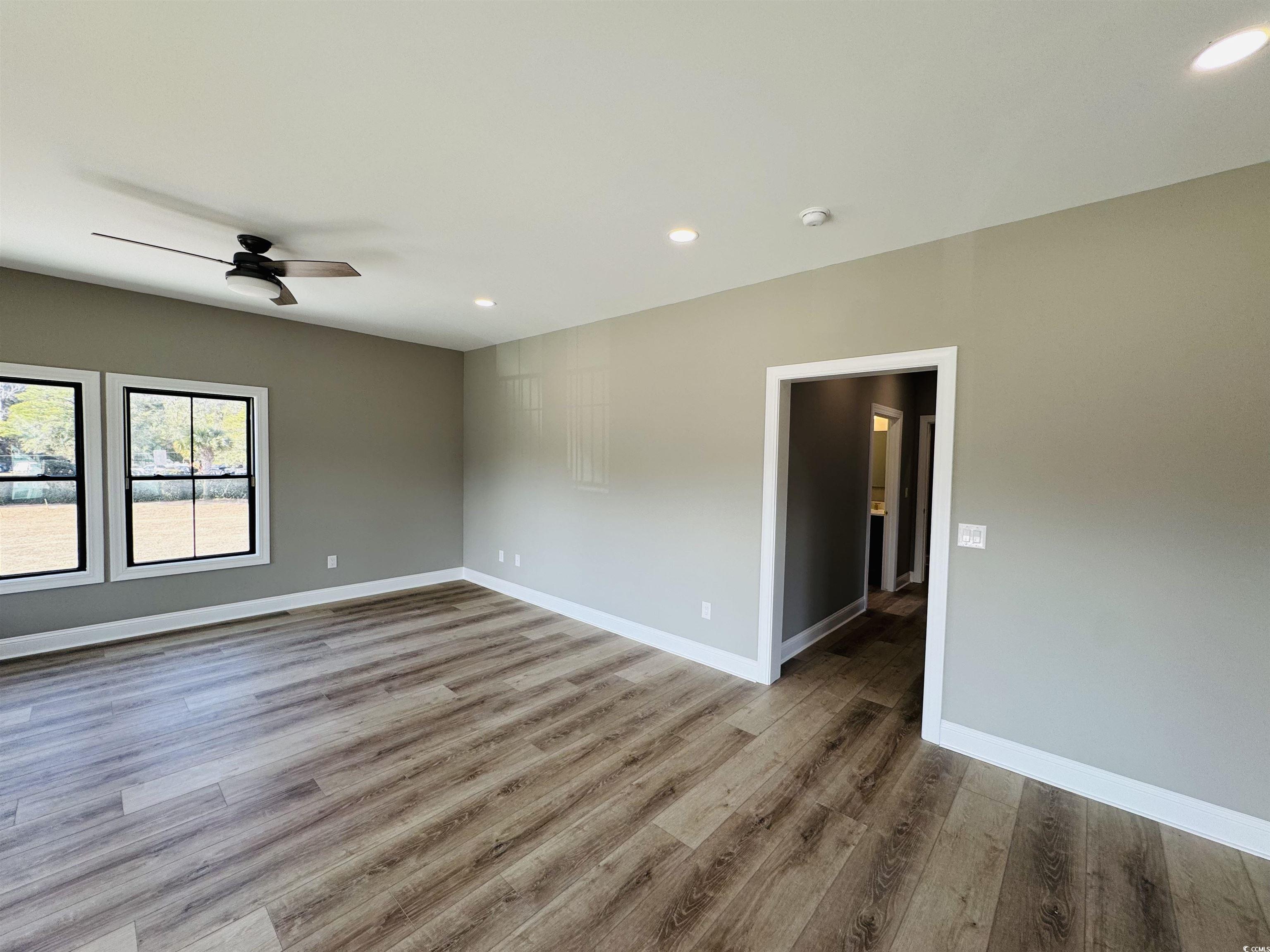 825 Commanders Island Dr. Property Photo 19