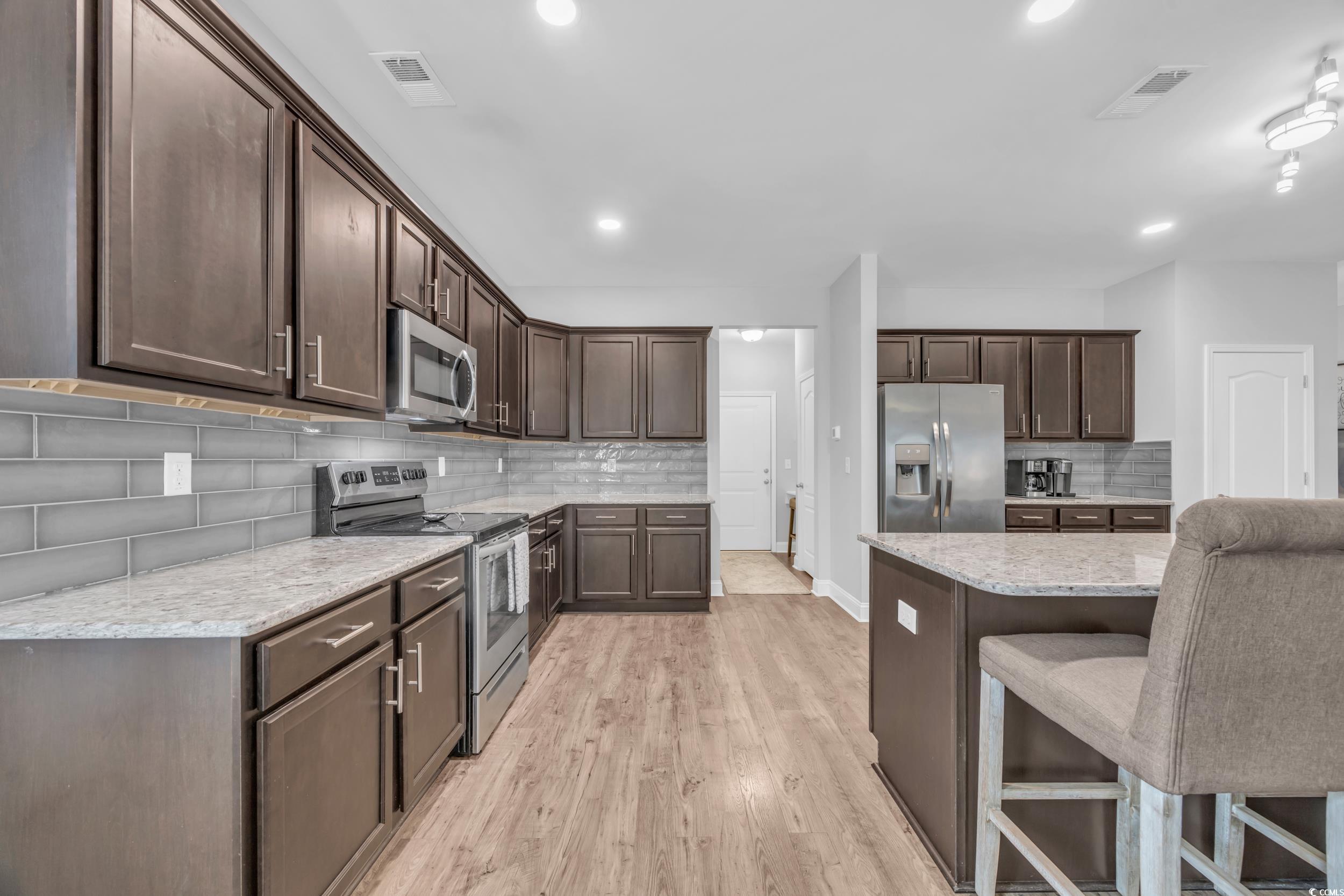 3019 Honey Clover Ct. Property Photo 4