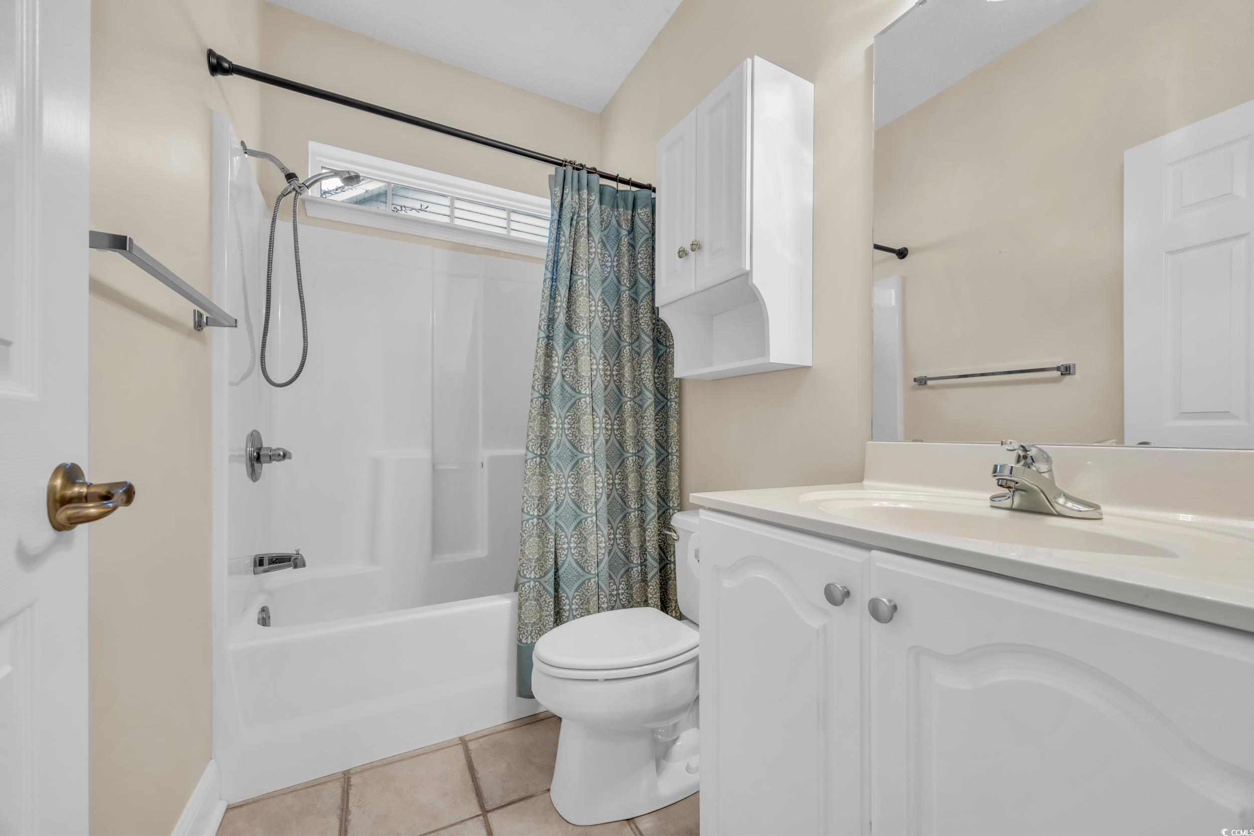158 Regency Dr. Property Photo 12