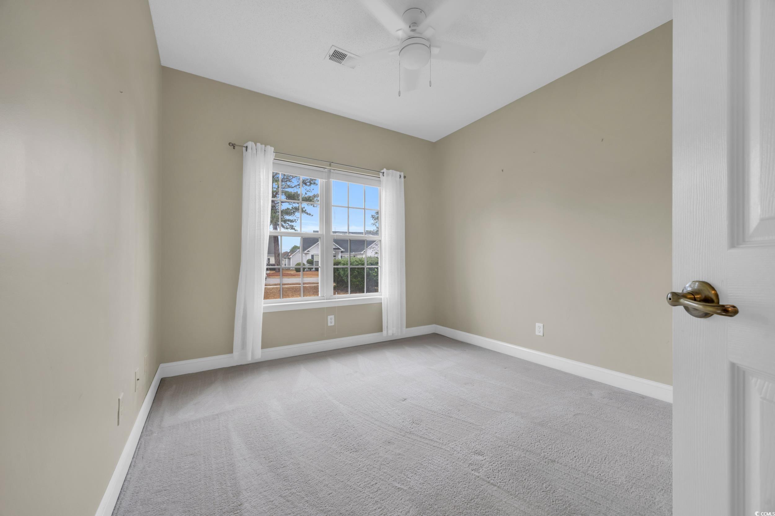 158 Regency Dr. Property Photo 13