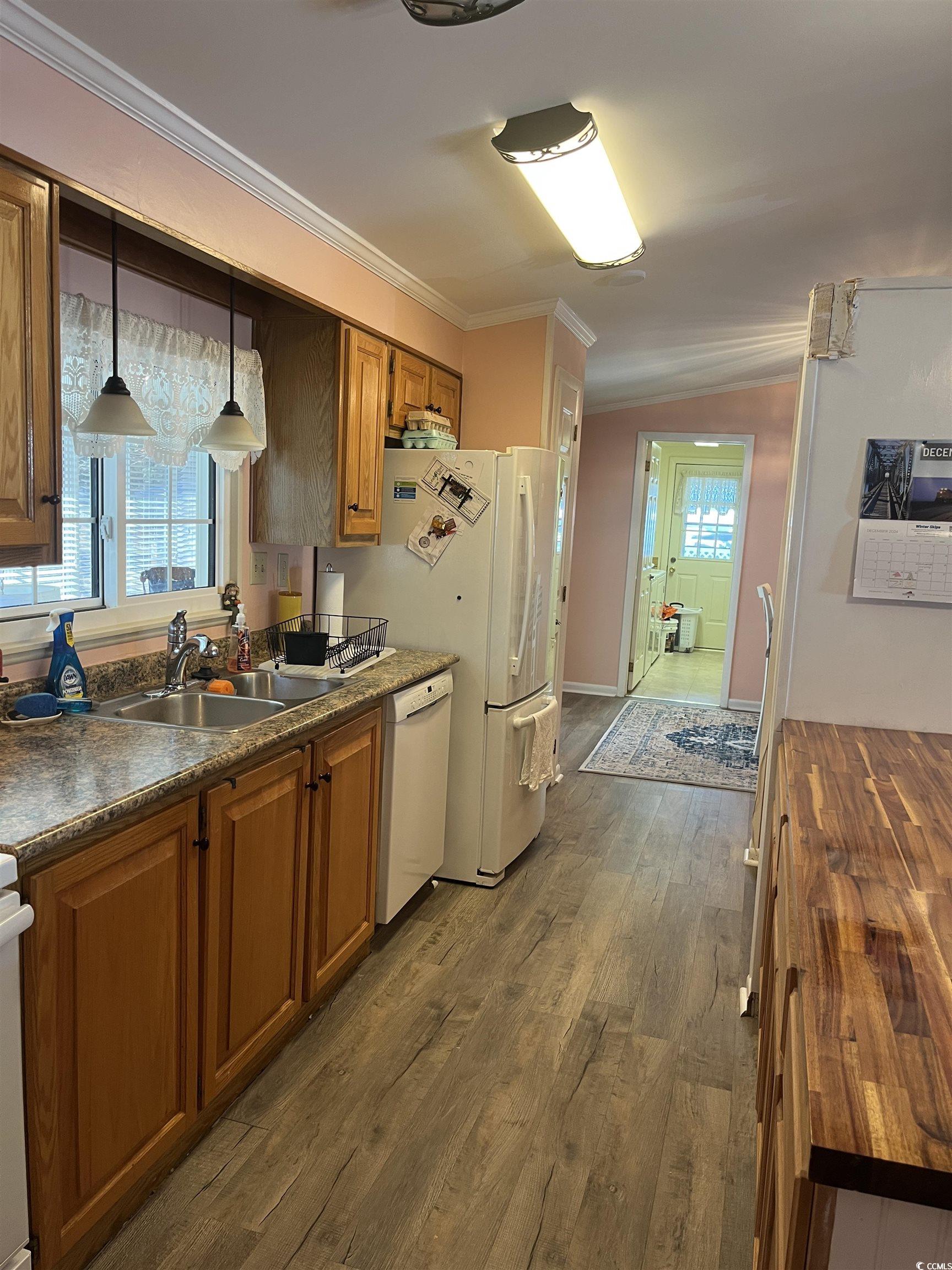 883 Grand Strand Trail Property Photo 8