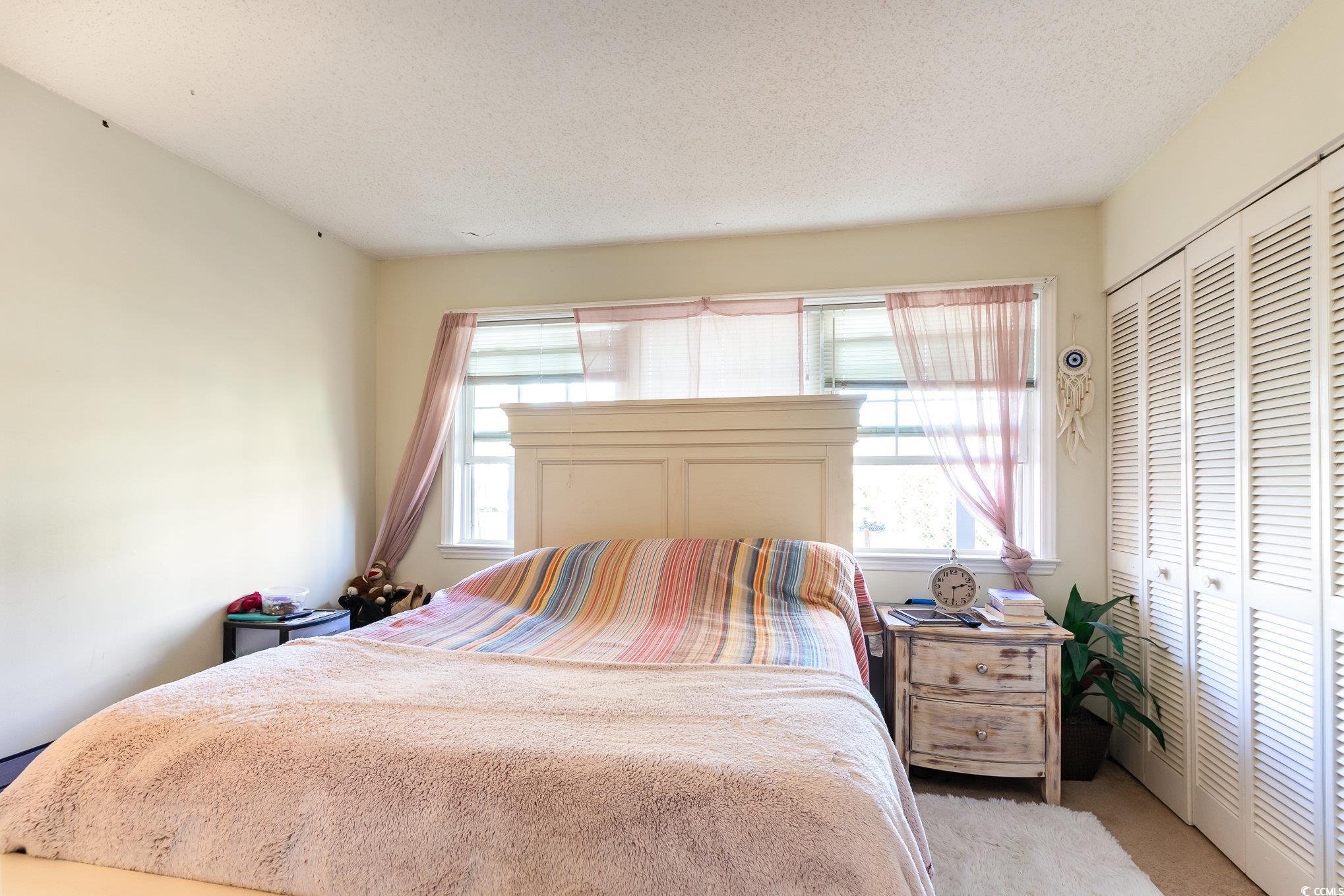 1204 Erin Way Property Photo 12