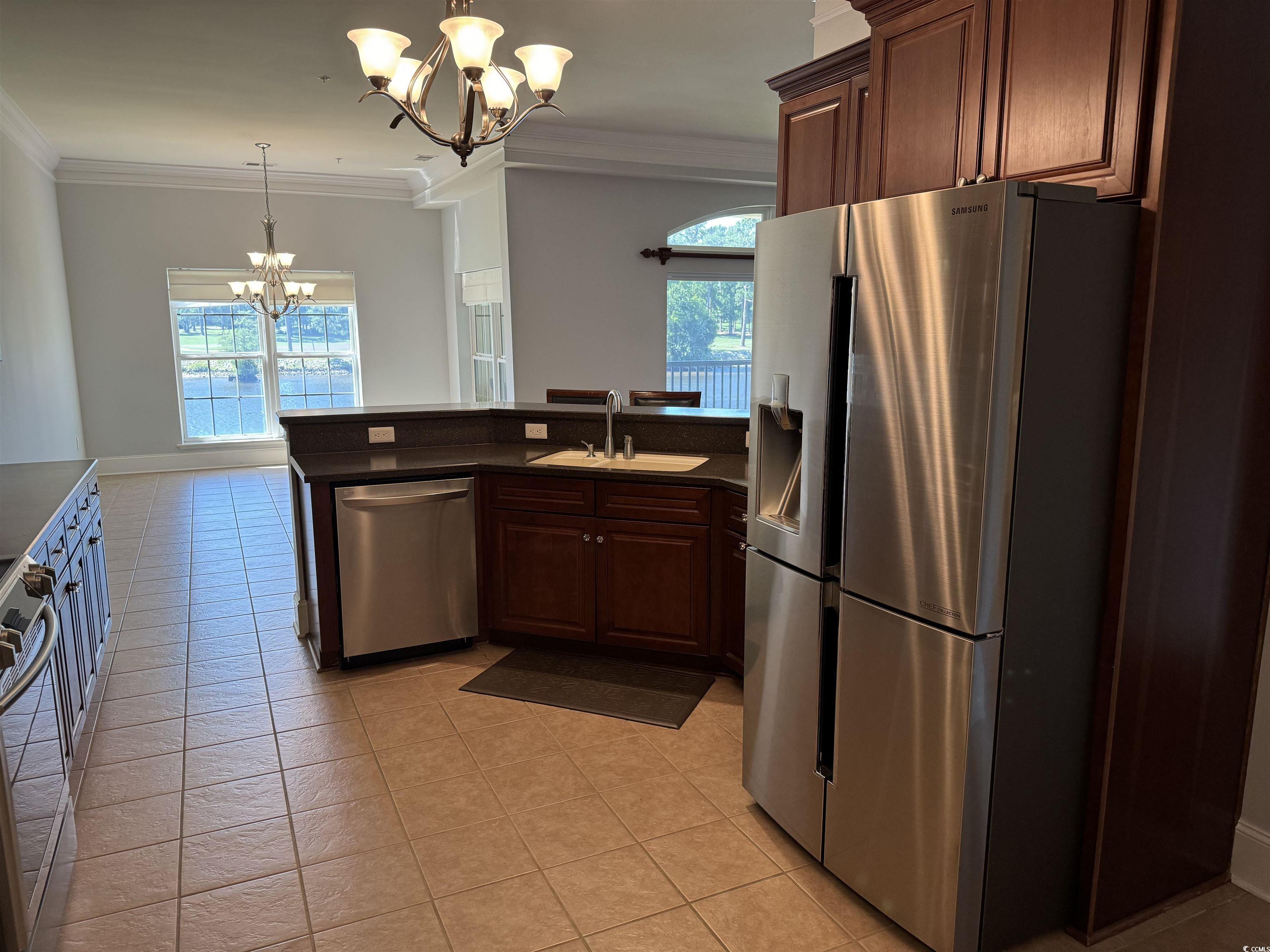 249 Venice Way Property Photo 11