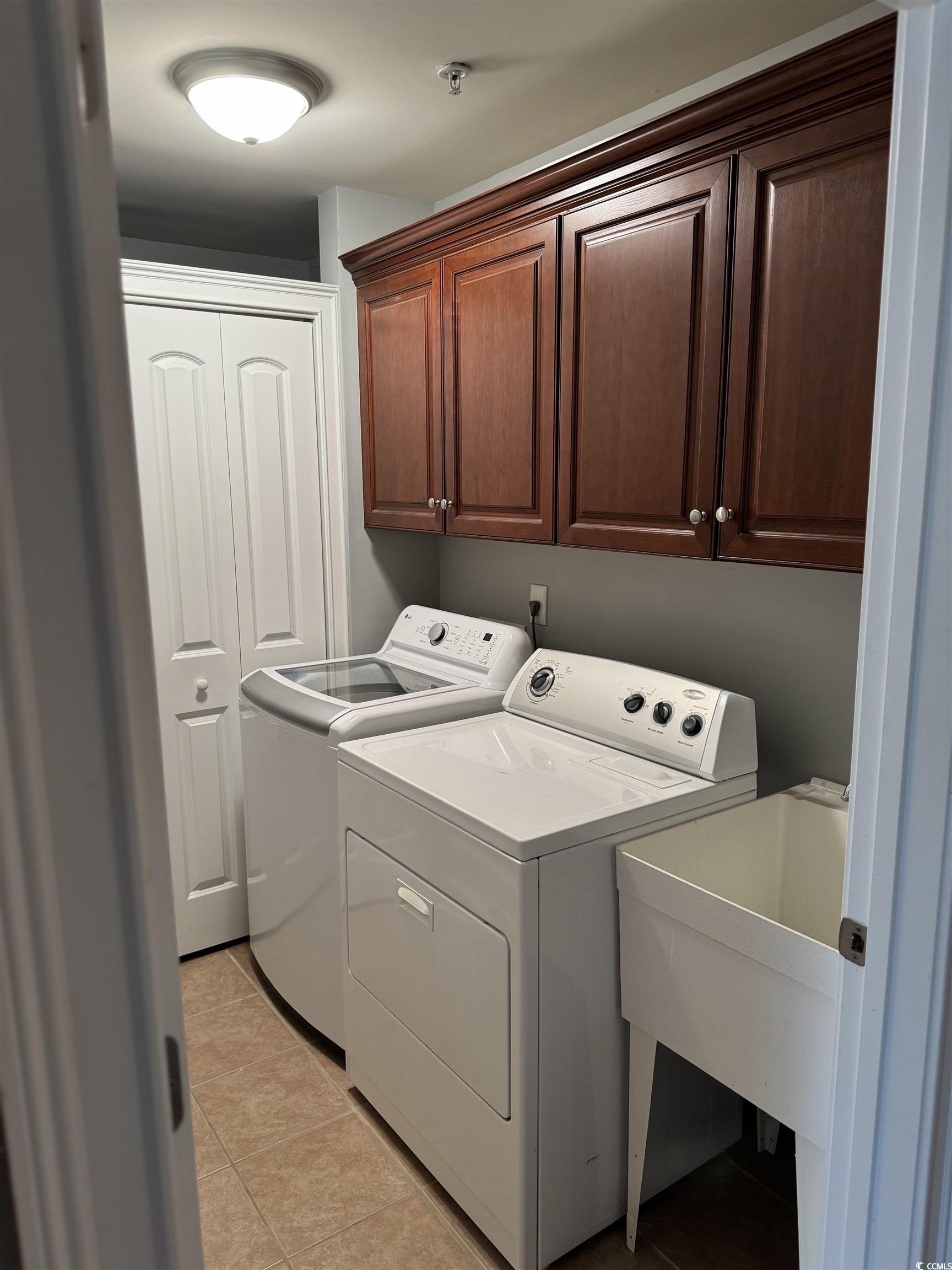 249 Venice Way Property Photo 24