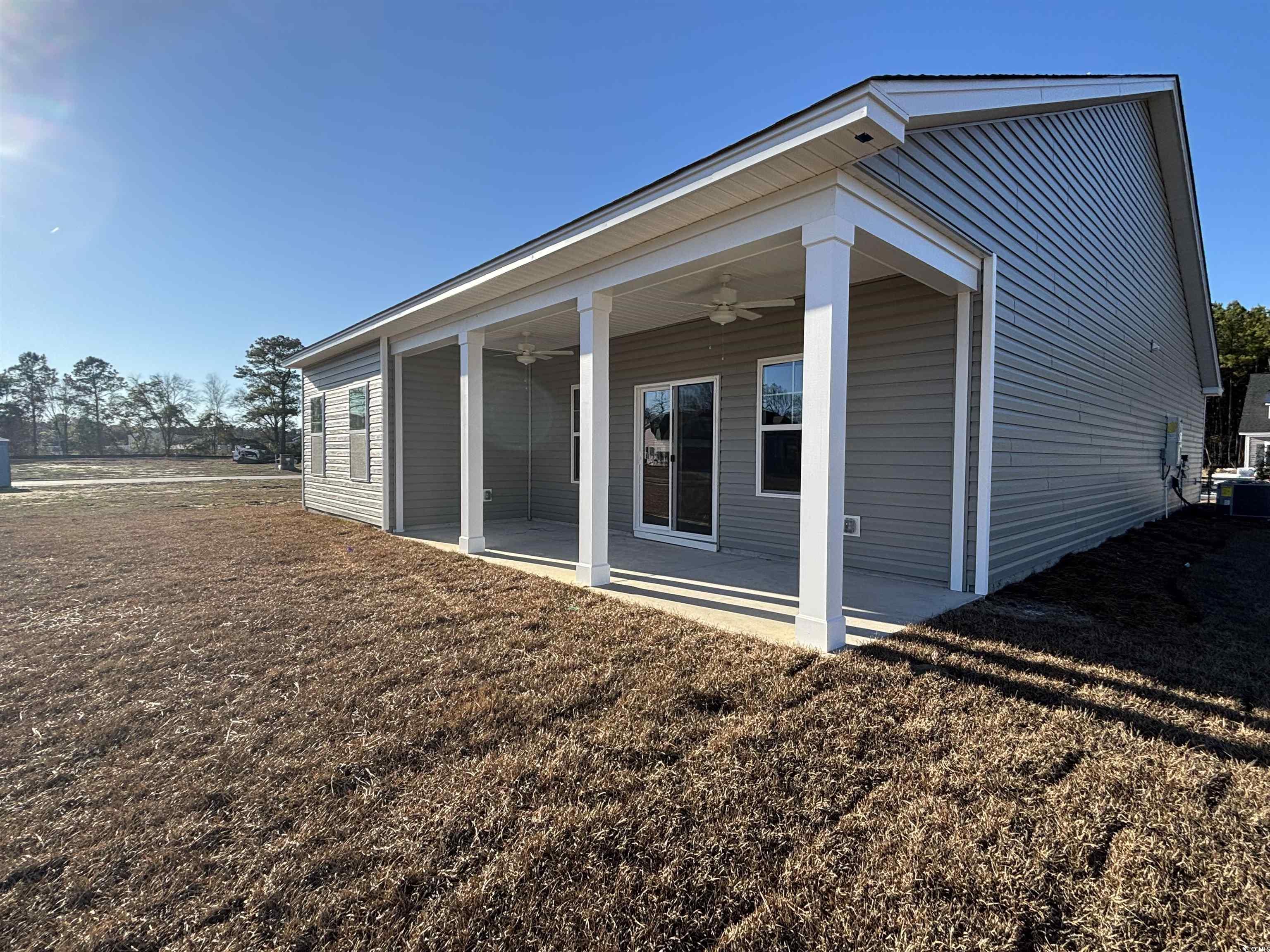 301 Palmetto Sand Loop Property Photo 4