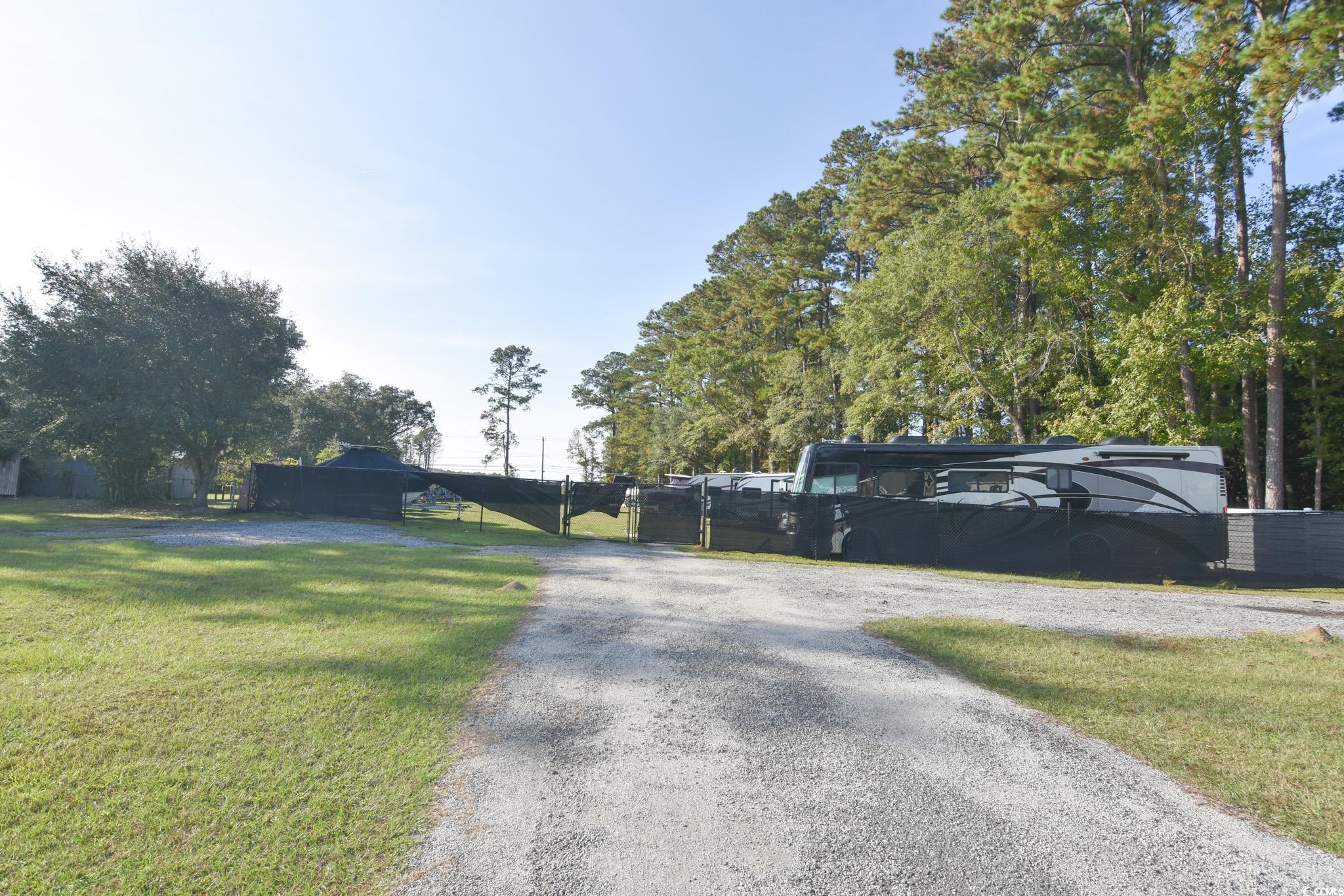 417 Grain Field Dr. Property Photo 40