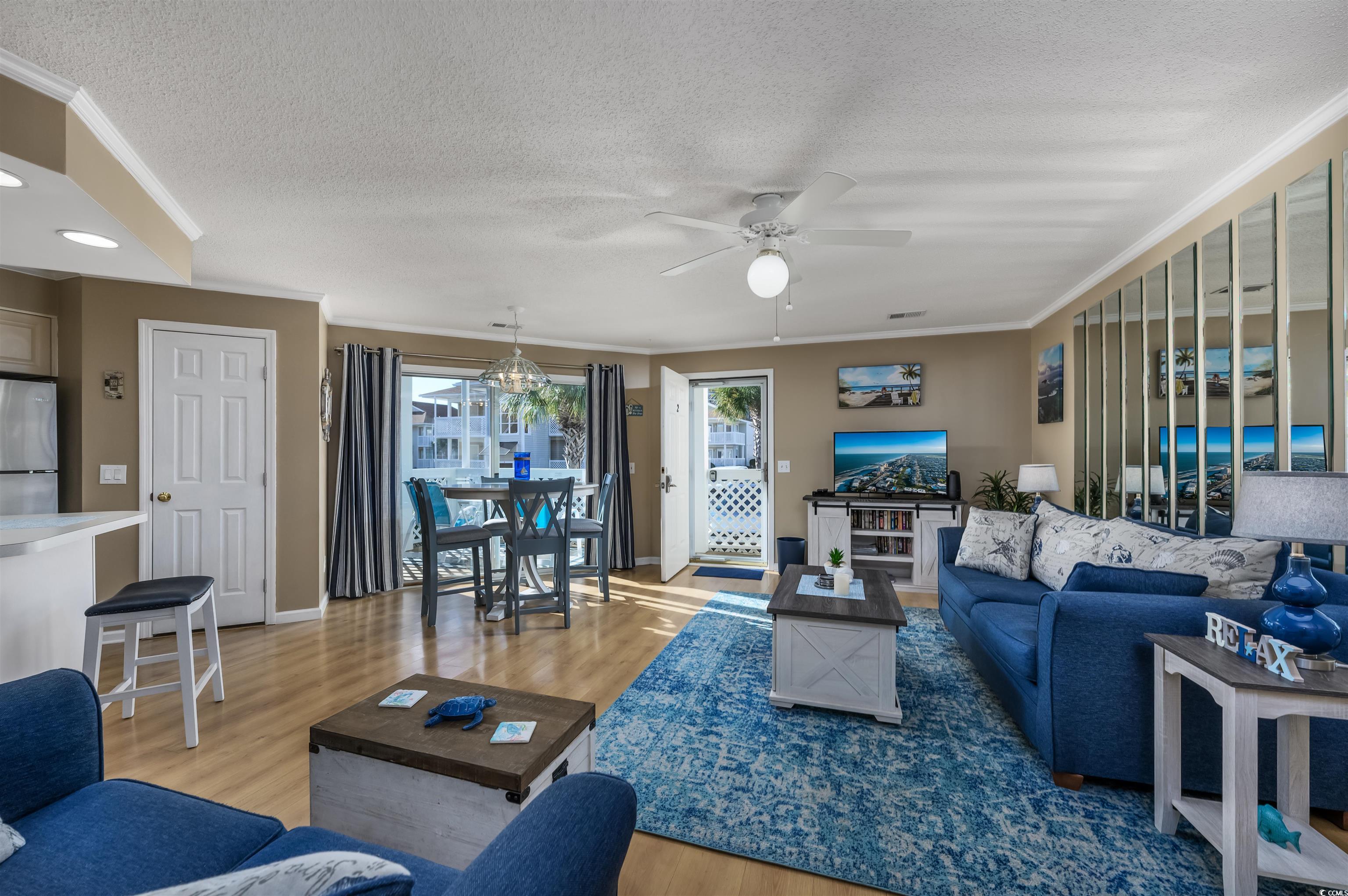 300 Shorehaven Dr. Property Photo 4