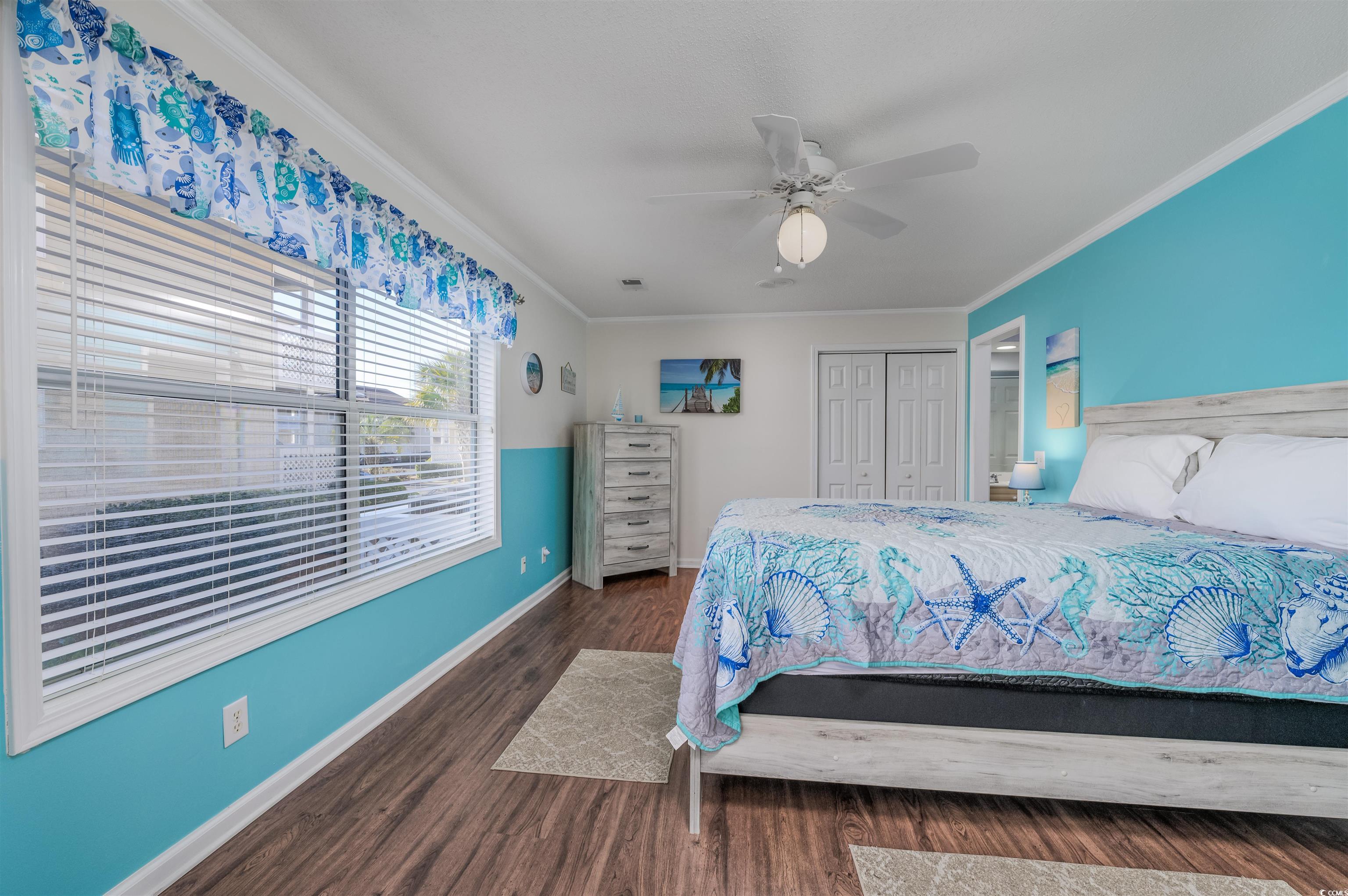 300 Shorehaven Dr. Property Photo 14
