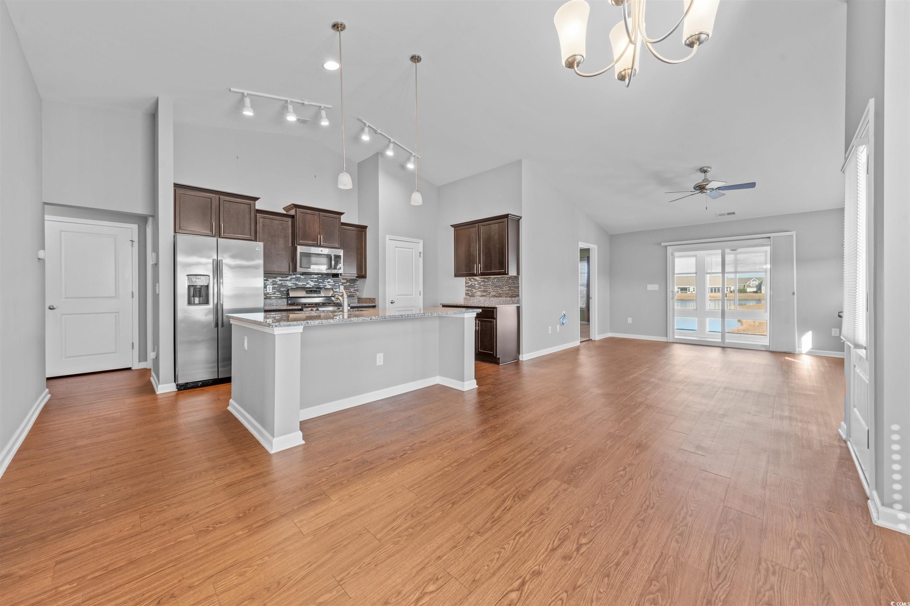 4463 Livorn Loop Property Photo 8