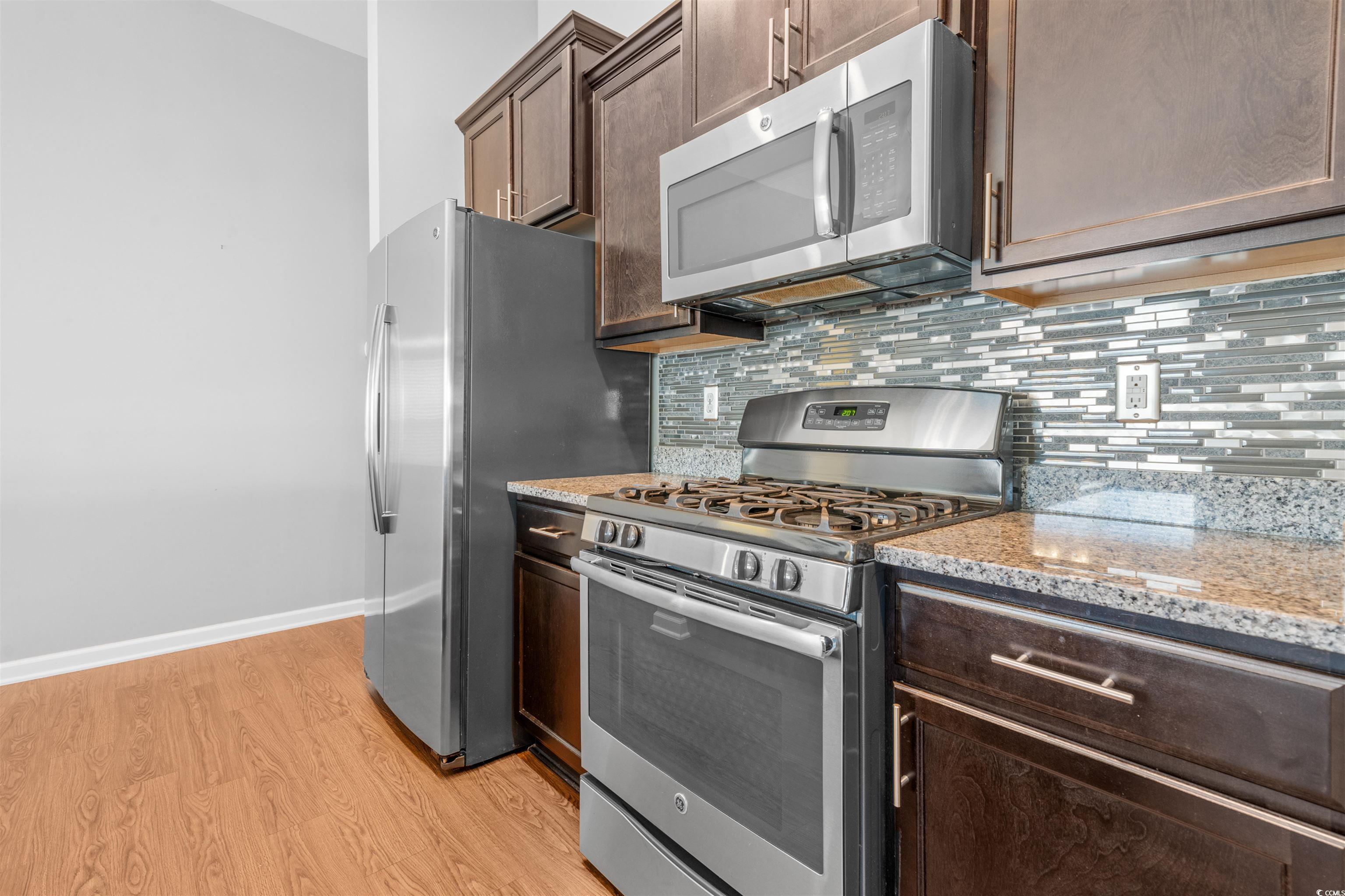 4463 Livorn Loop Property Photo 17