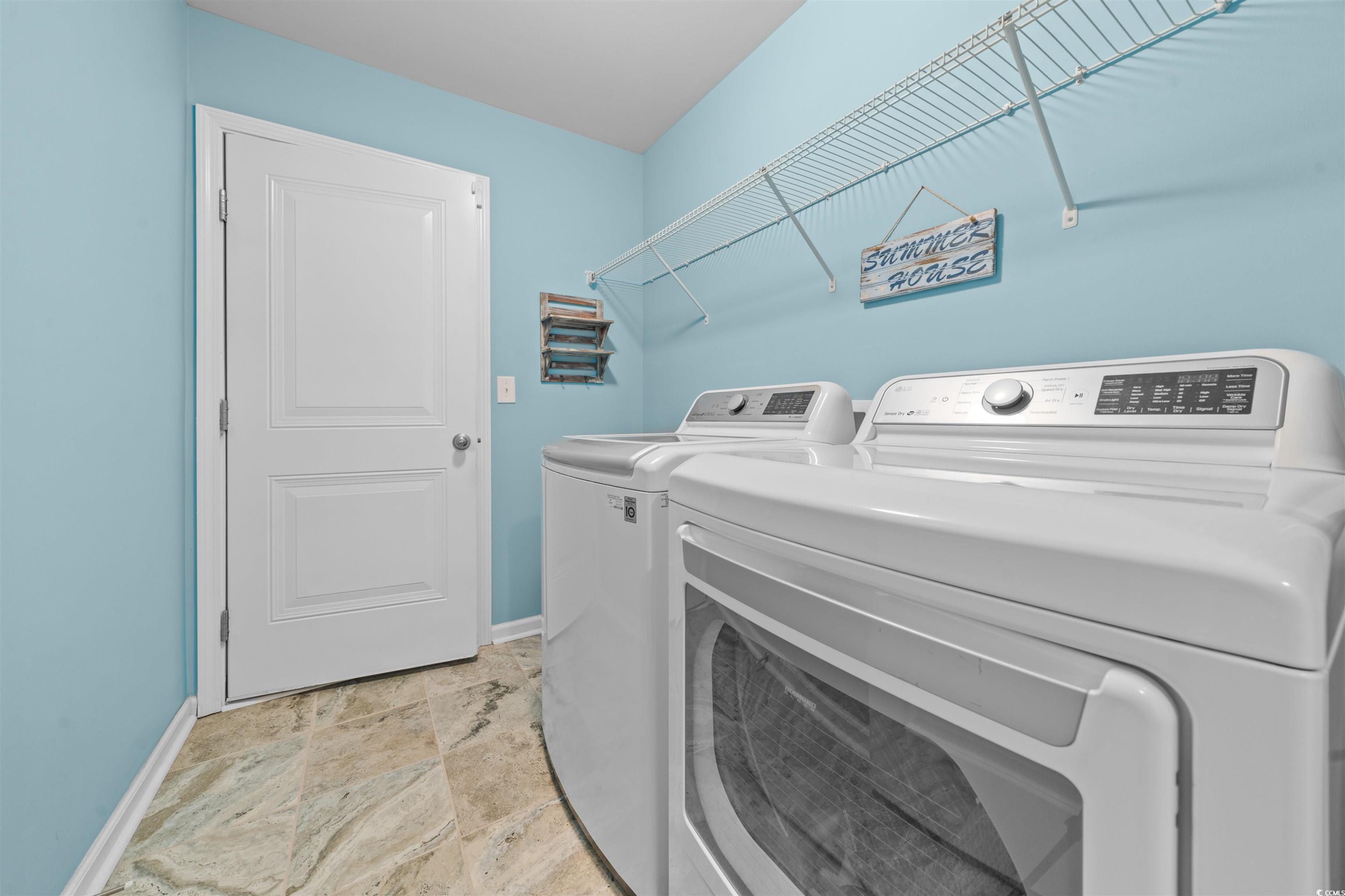 4463 Livorn Loop Property Photo 27