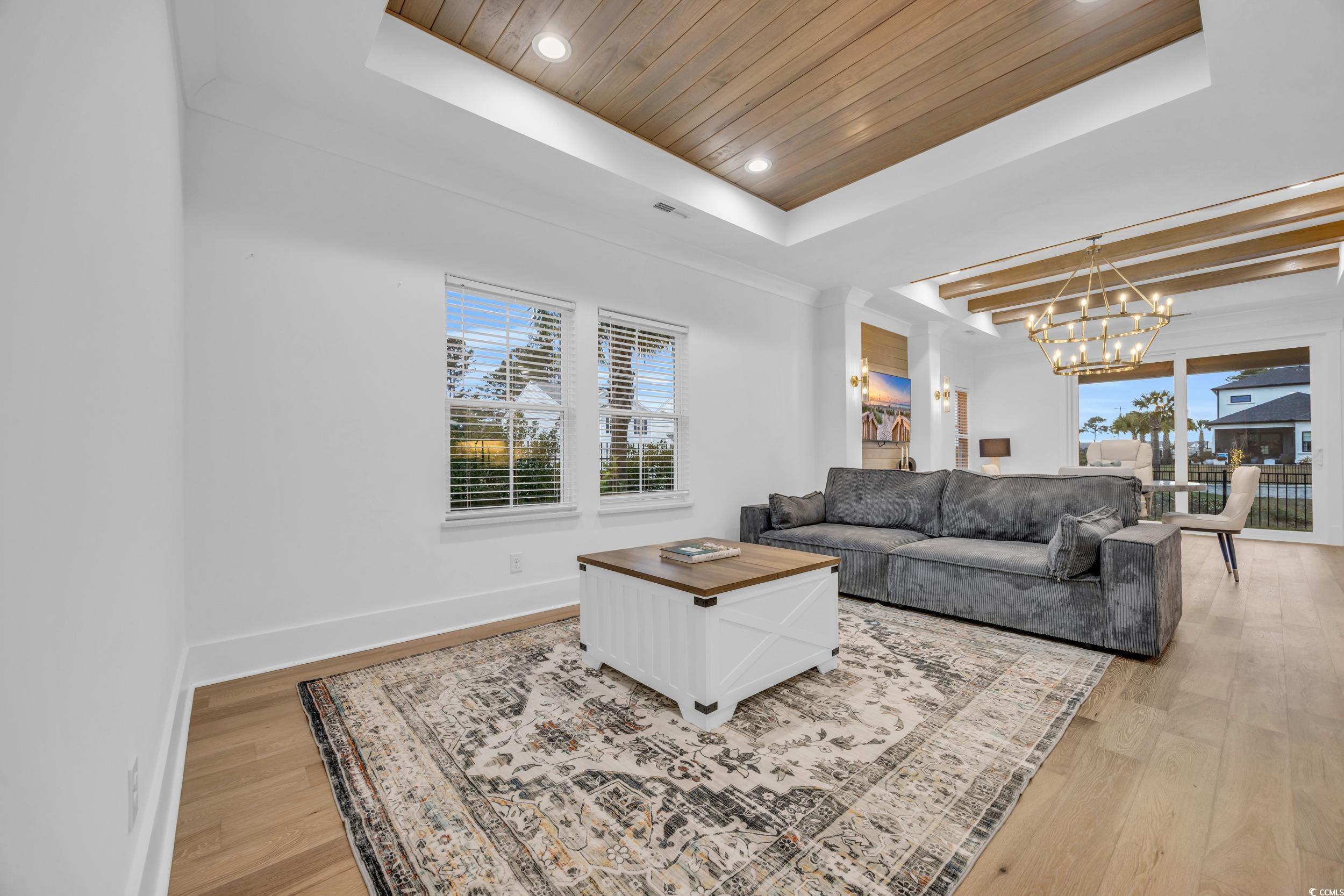 6703 Ocean Breeze Loop Property Photo 3