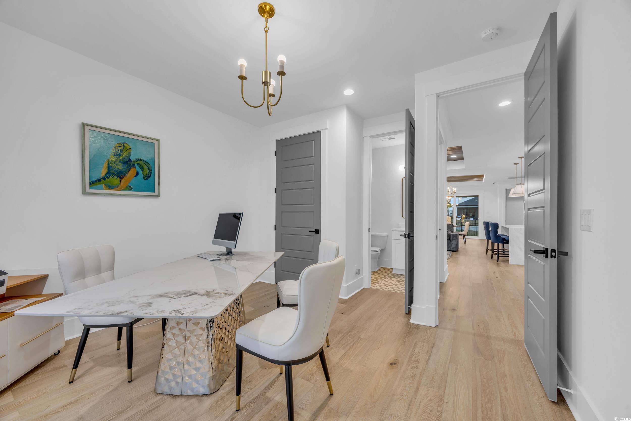 6703 Ocean Breeze Loop Property Photo 10