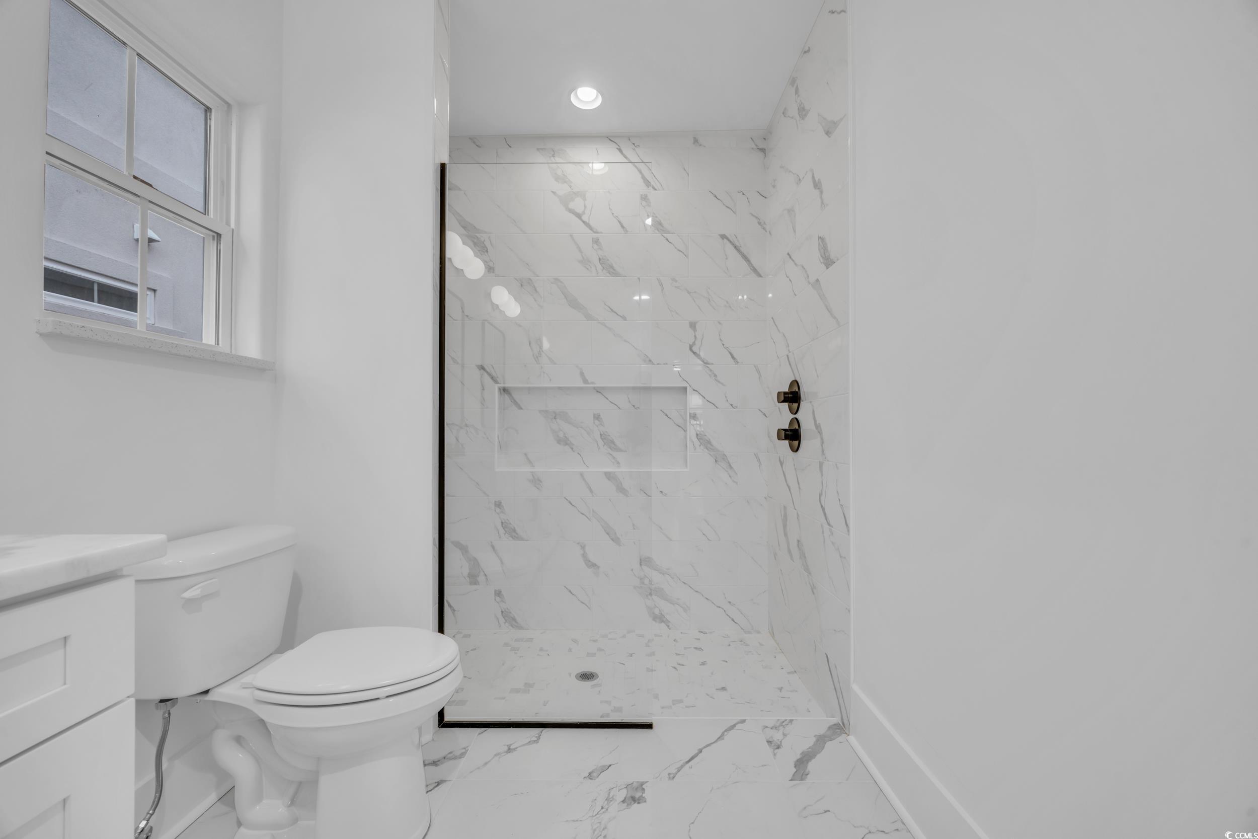 6703 Ocean Breeze Loop Property Photo 30