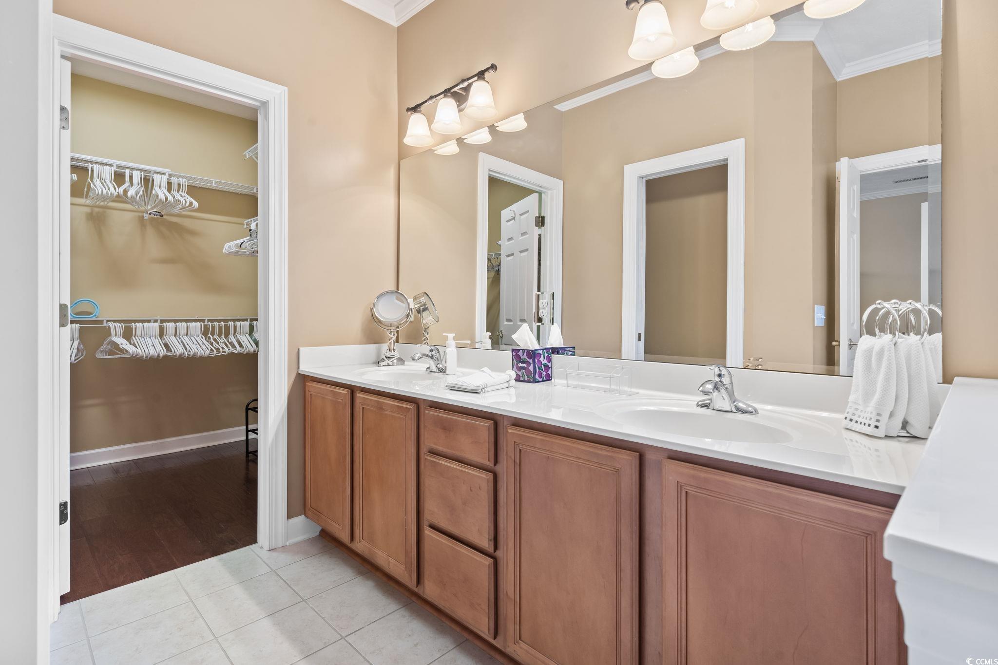 729 Woodcrest Way Property Photo 14