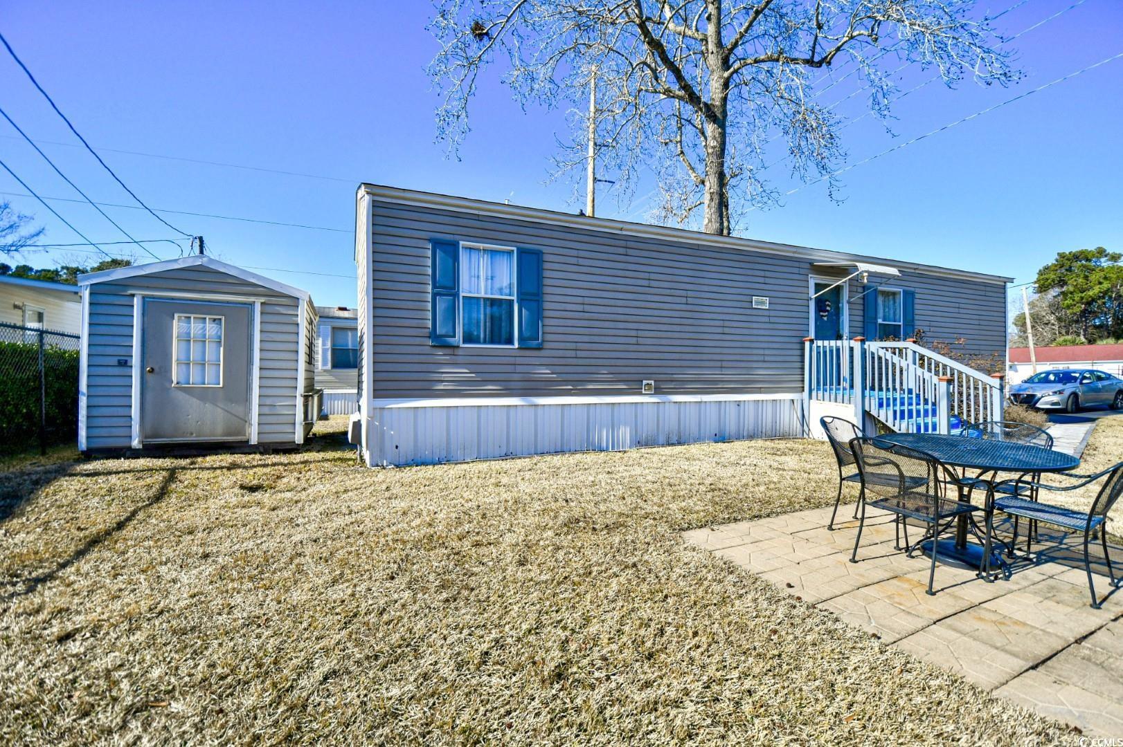 1105 Highway 15 Property Photo 2