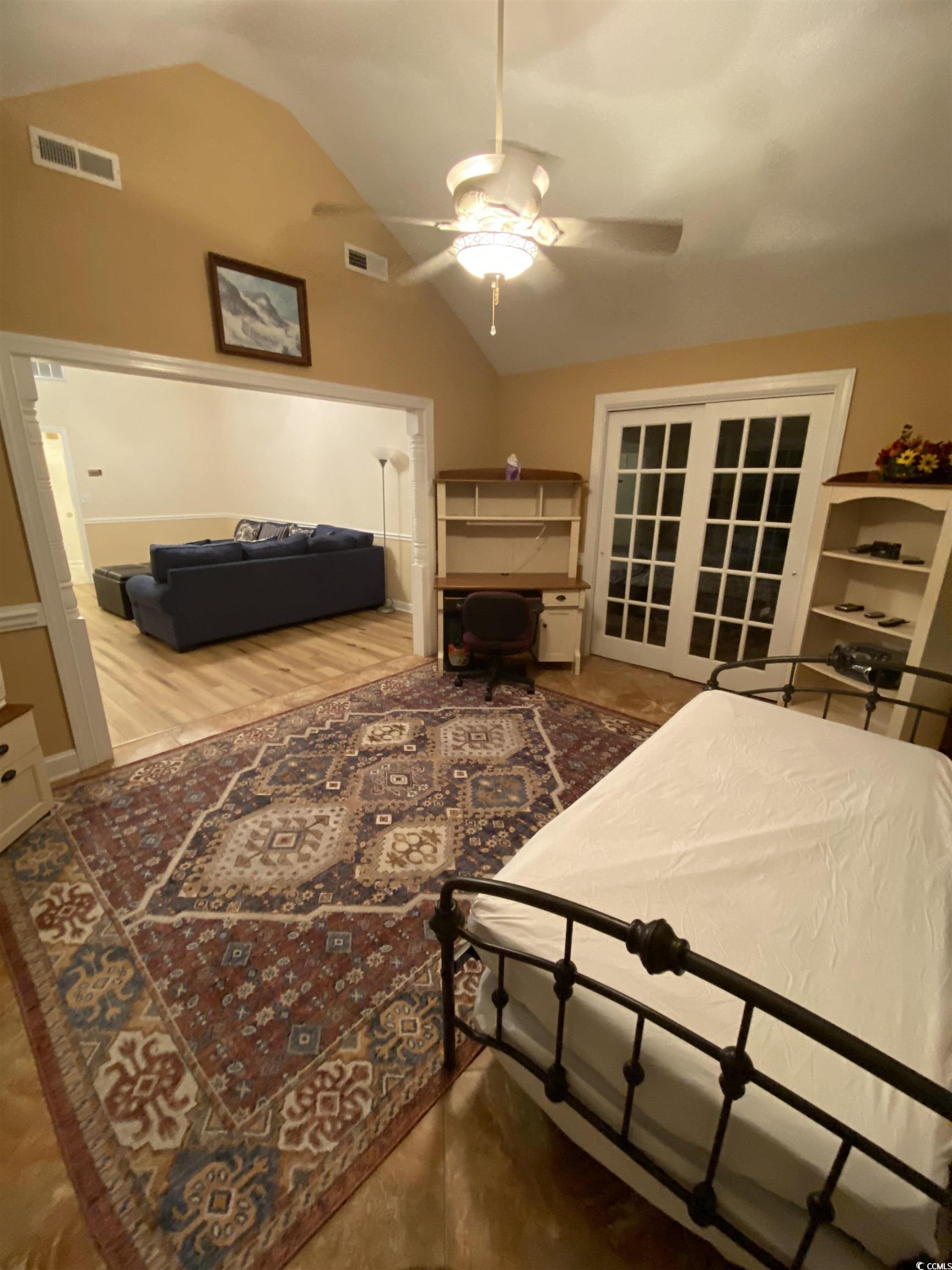 1503 26th Ave N Property Photo 4