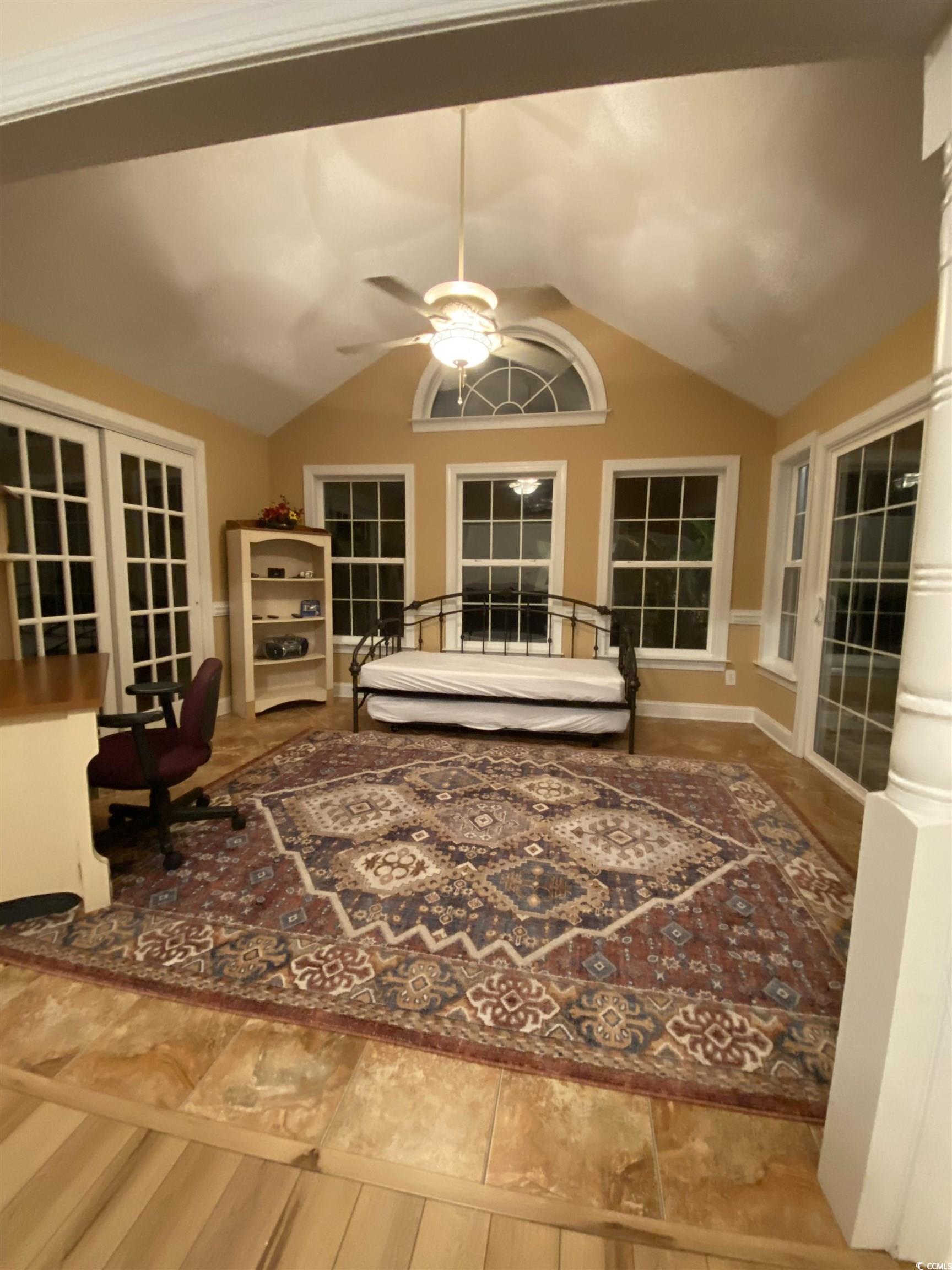 1503 26th Ave N Property Photo 5
