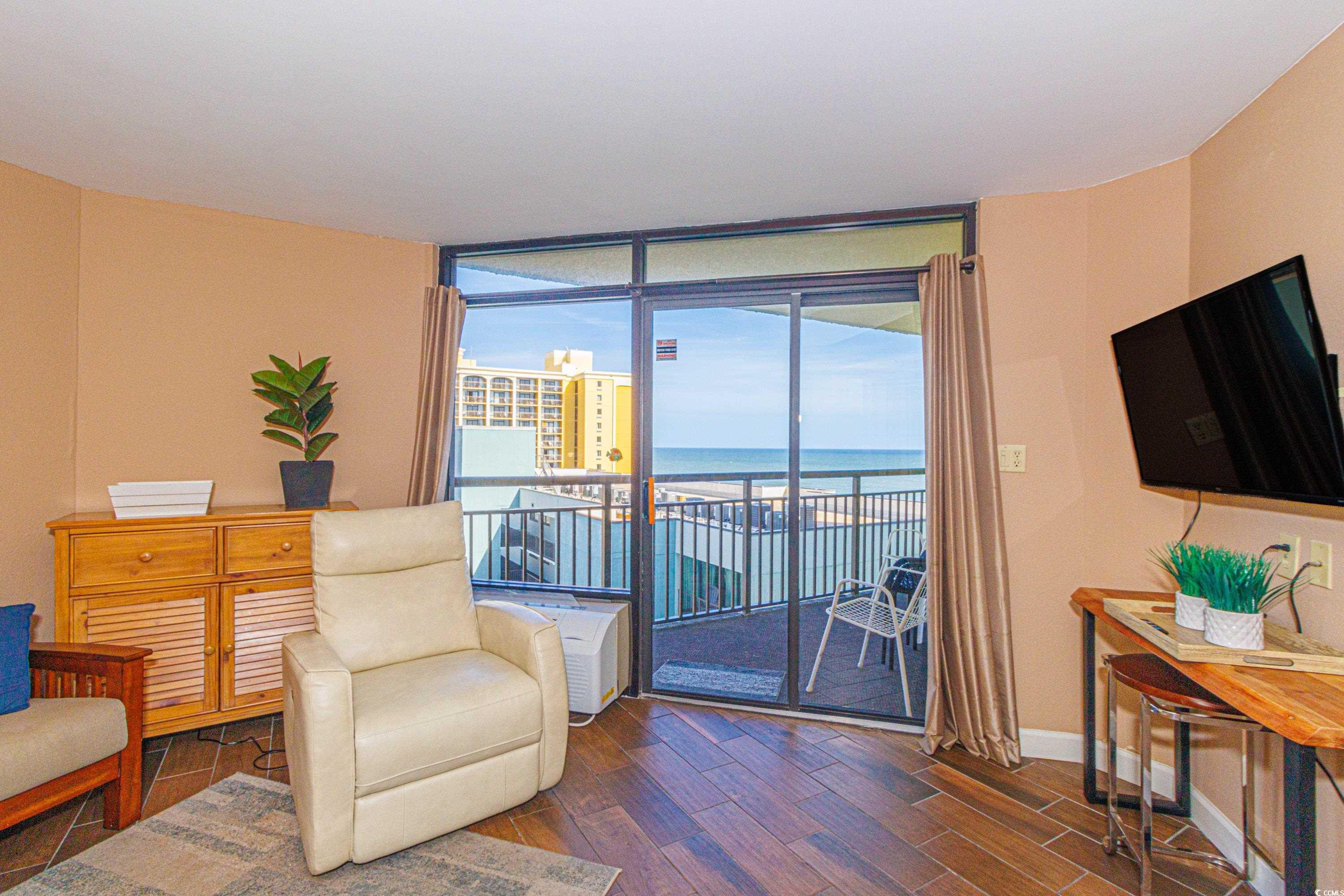 6804 N Ocean Blvd. Property Photo 5