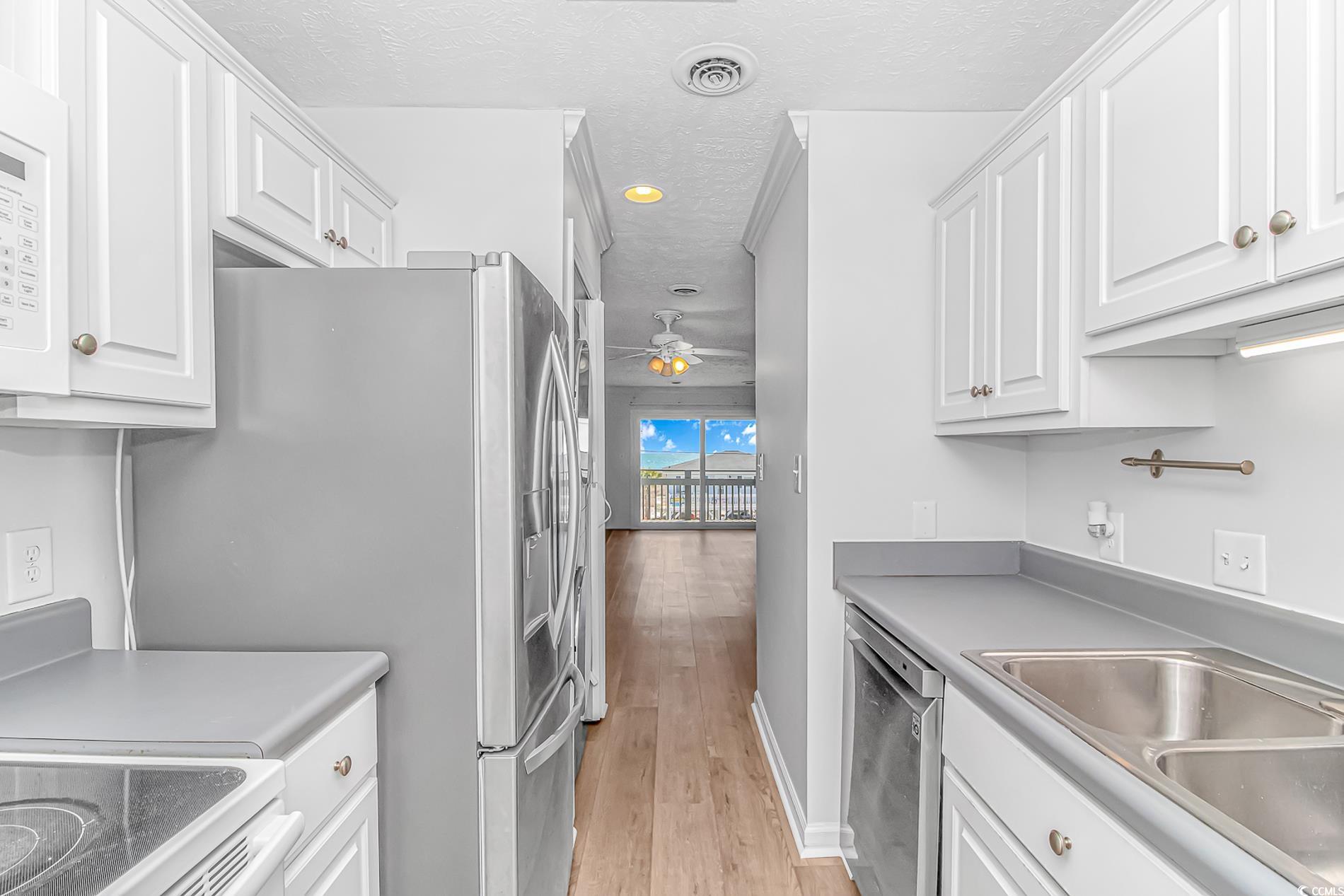 4303 N Ocean Blvd. Property Photo 9