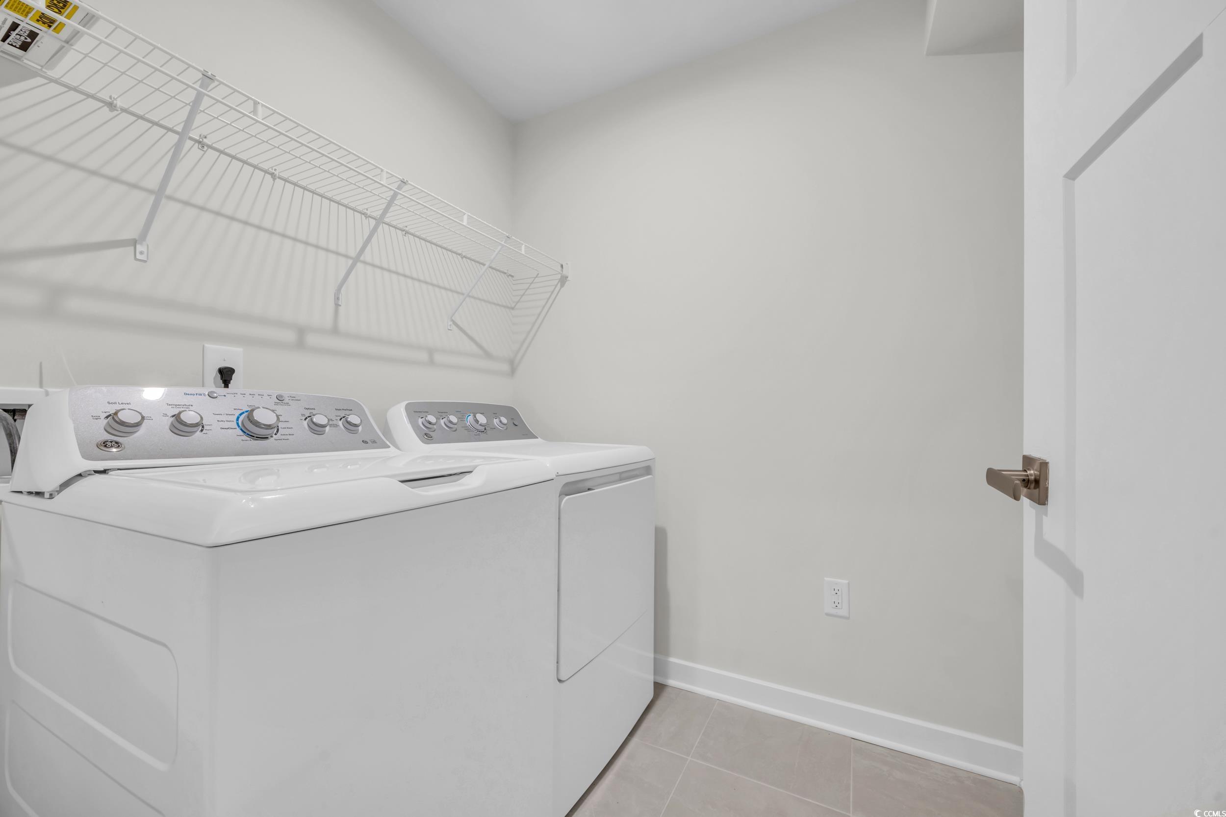 2357 Elowen Ln. Property Photo 16