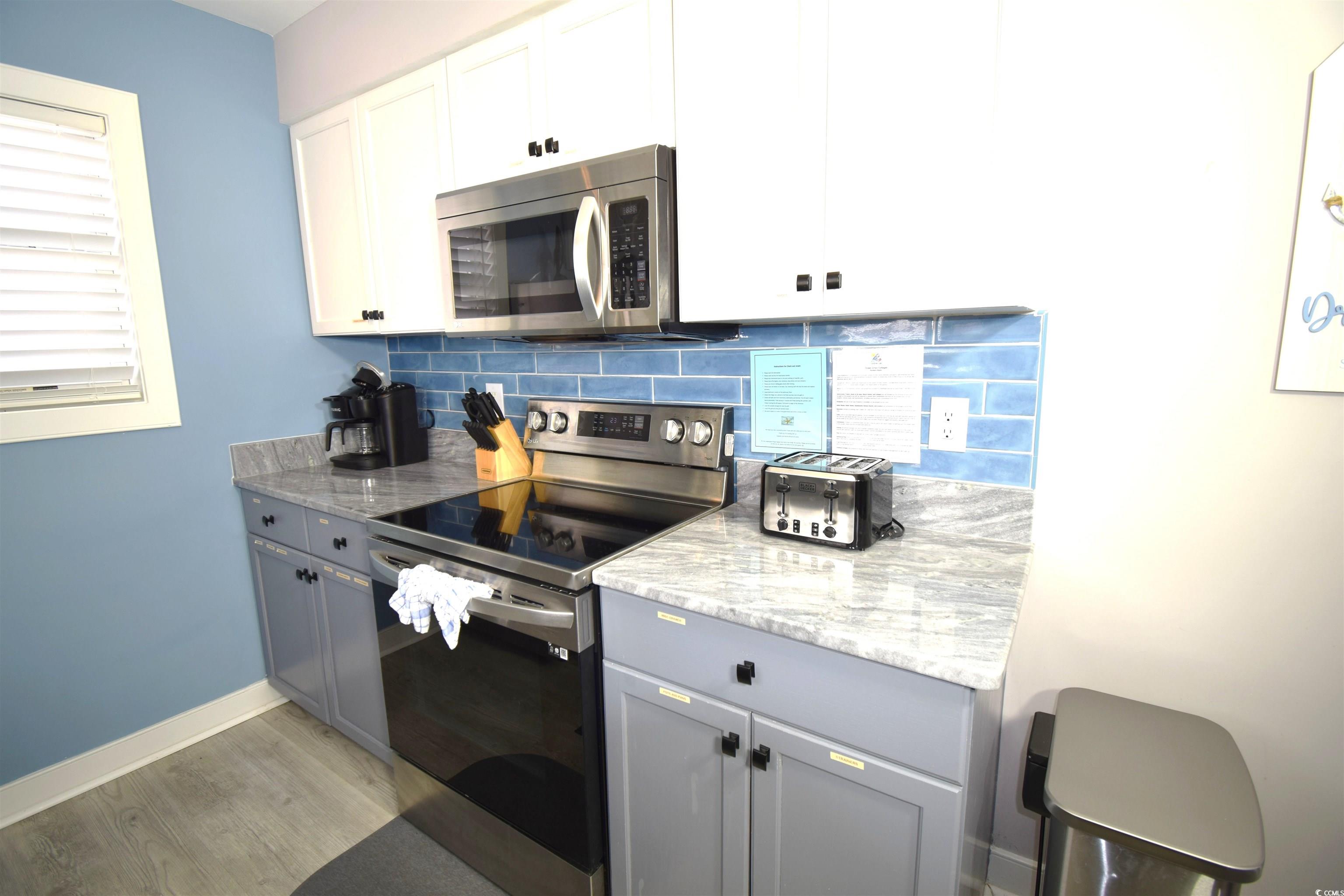 9620 Windchime Dr. Property Photo 8