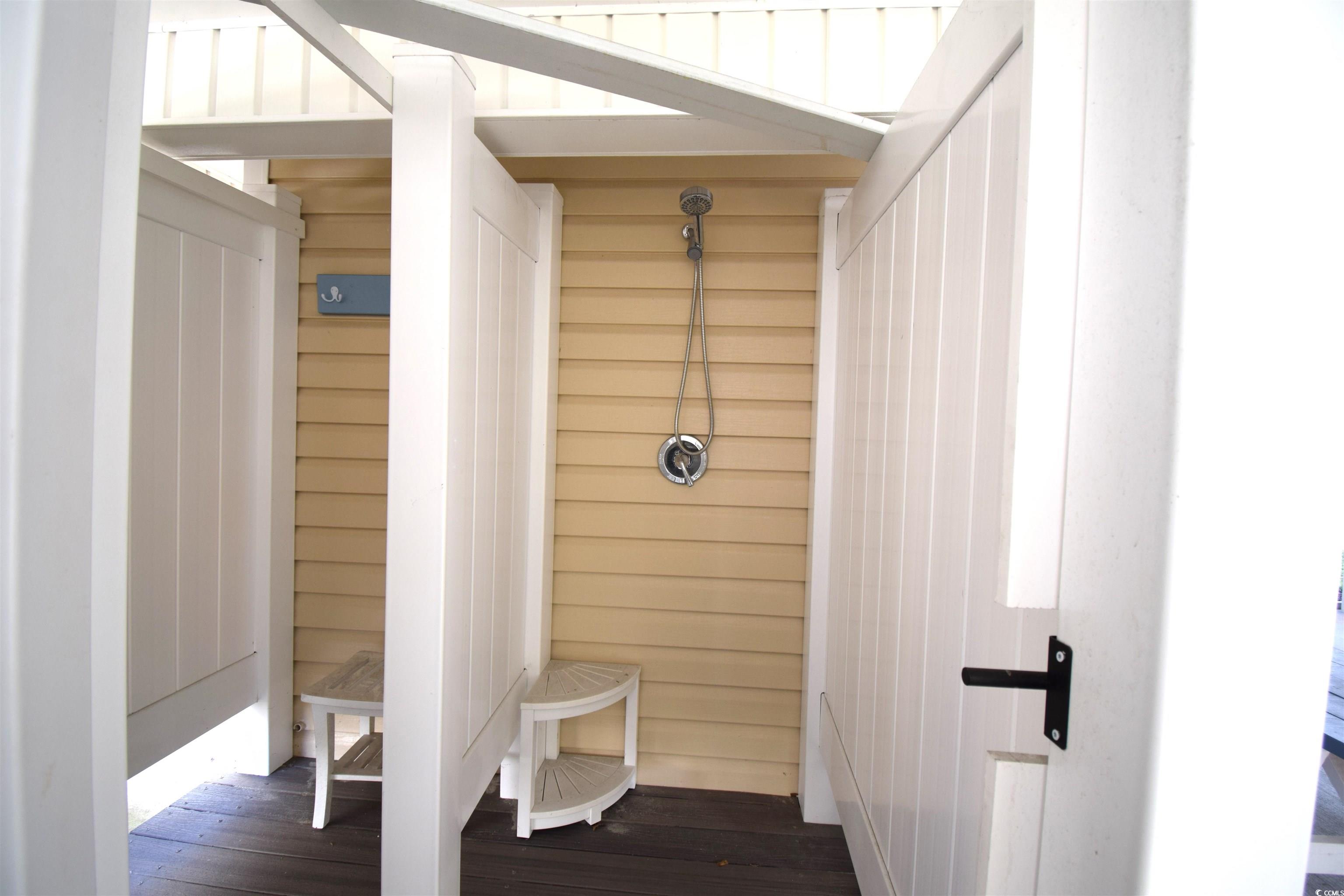9620 Windchime Dr. Property Photo 32