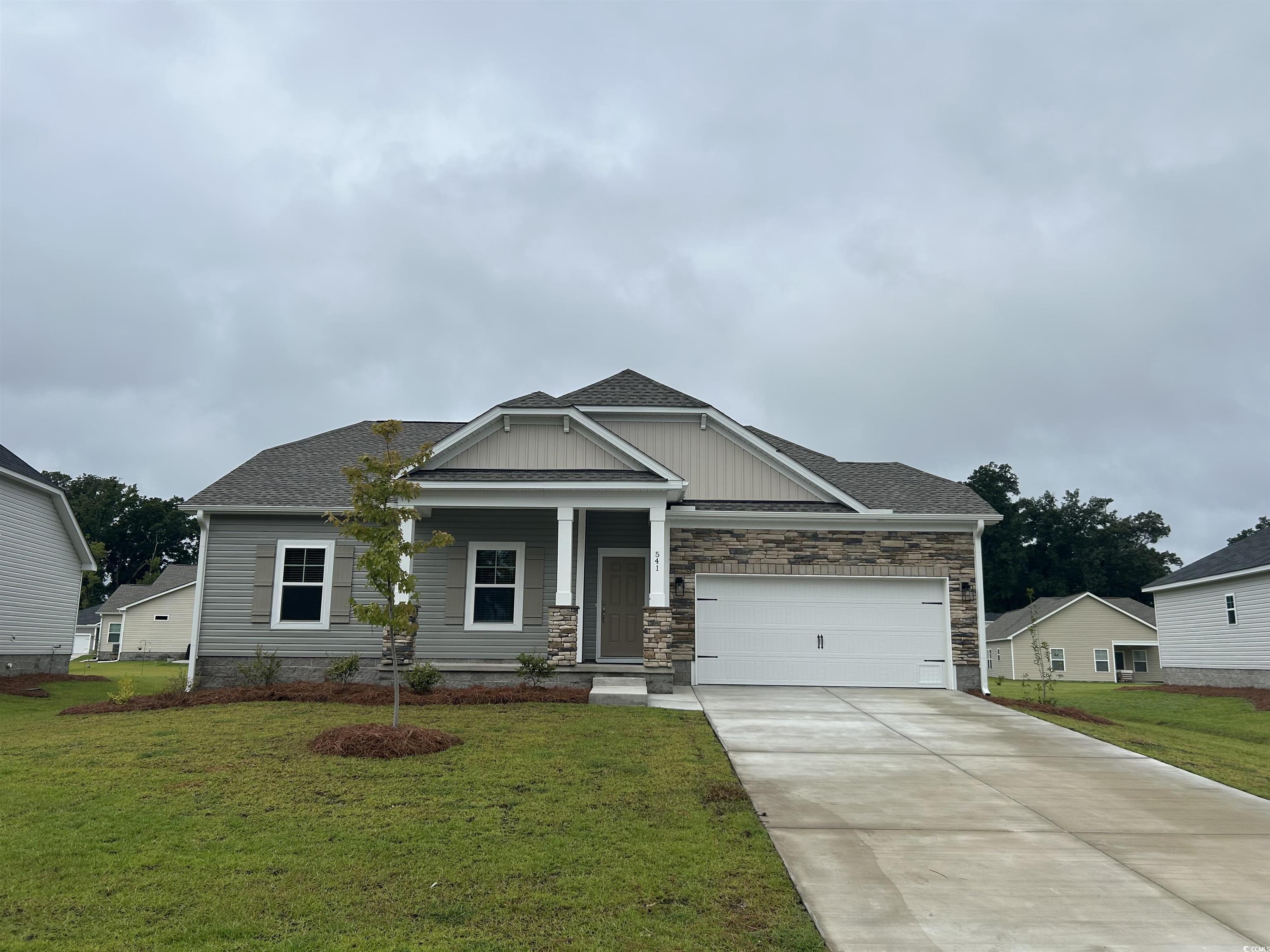 541 Honeyhill Loop Property Photo 1