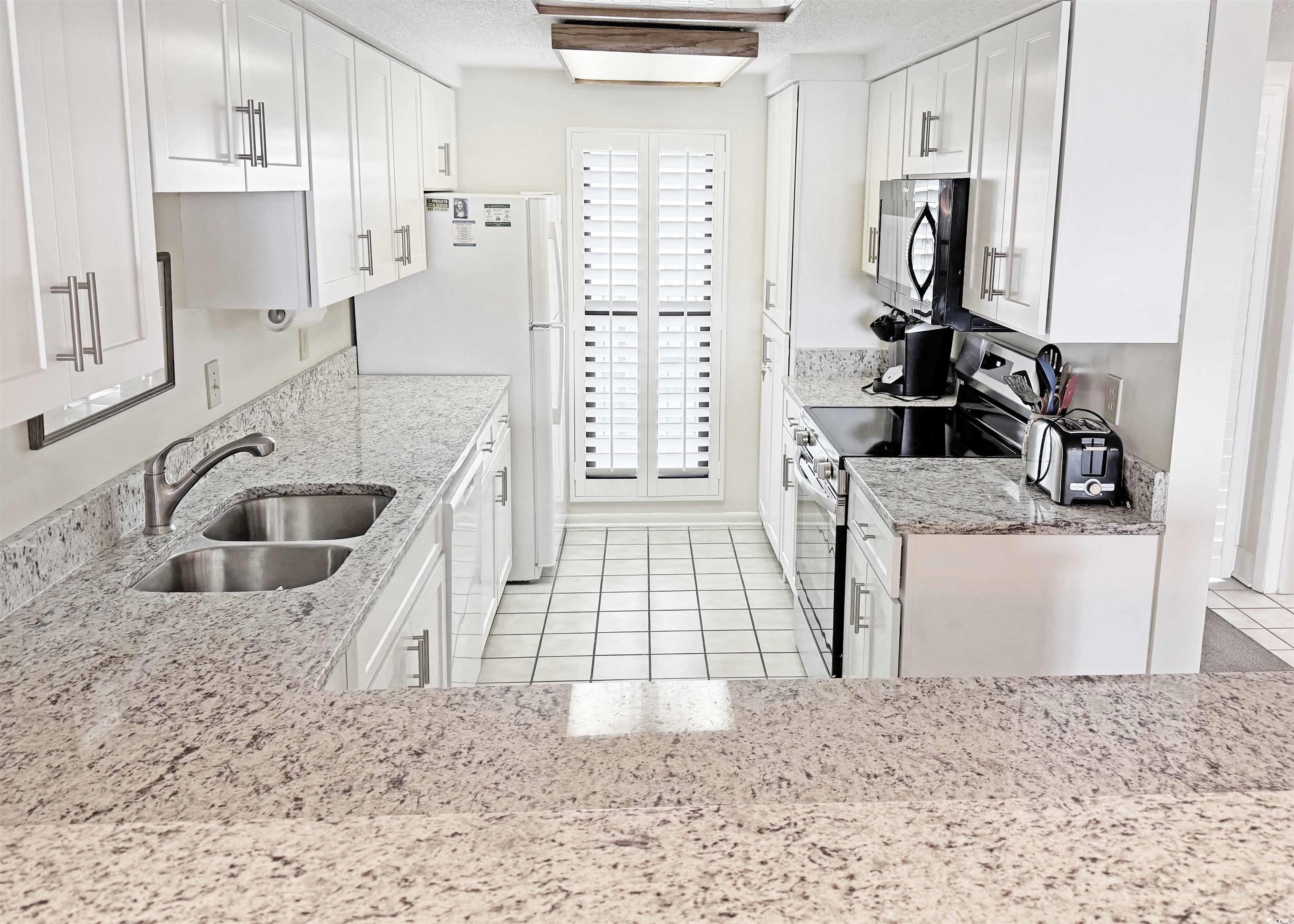645 Retreat Beach Circle Property Photo 15