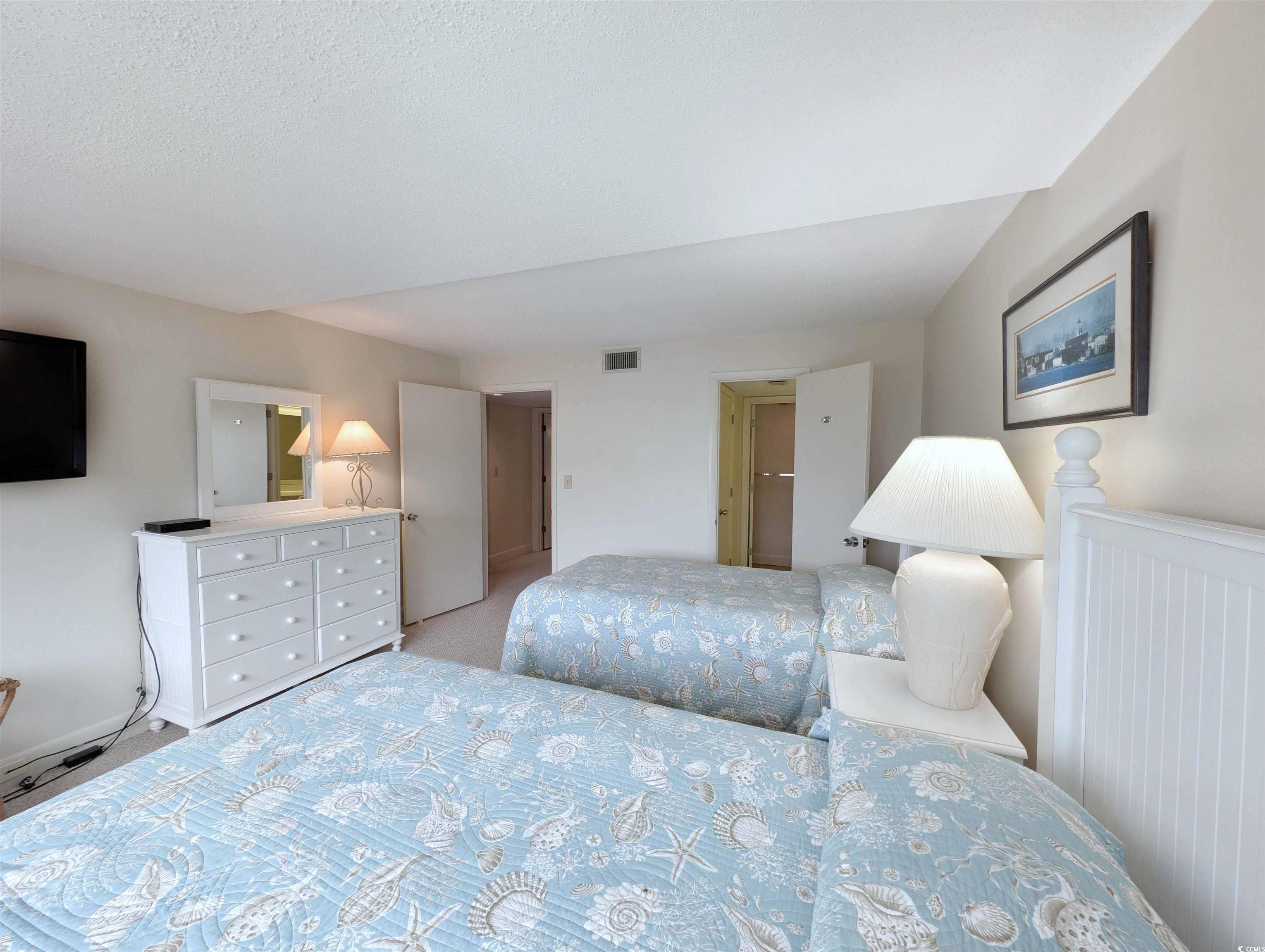 645 Retreat Beach Circle Property Photo 29