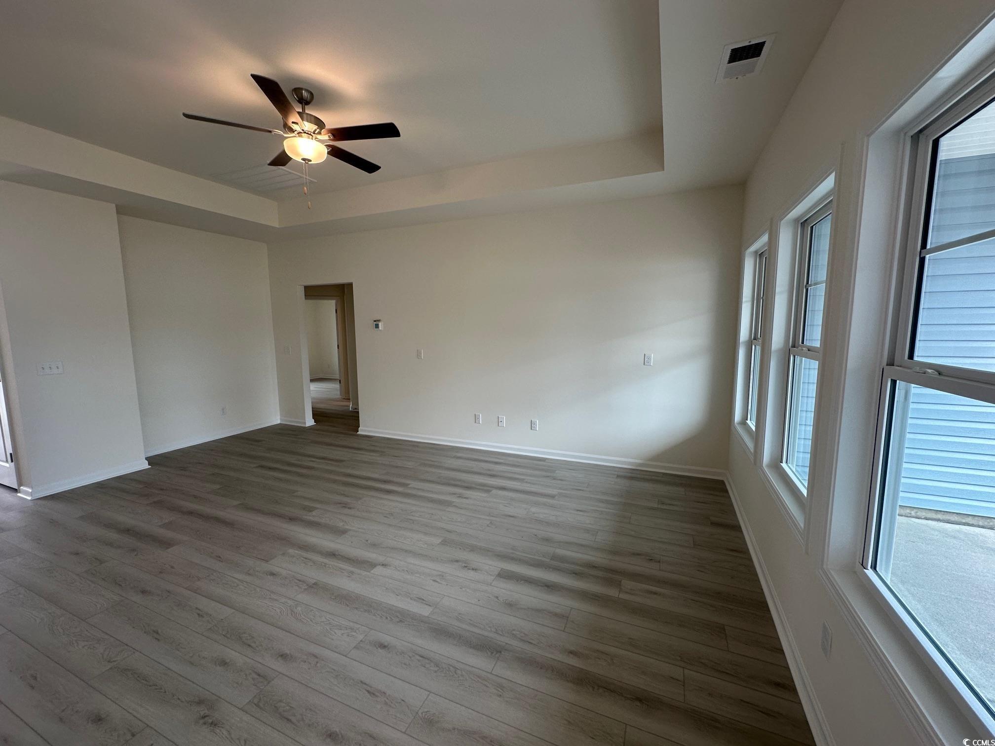 576 Honeyhill Loop Property Photo 3